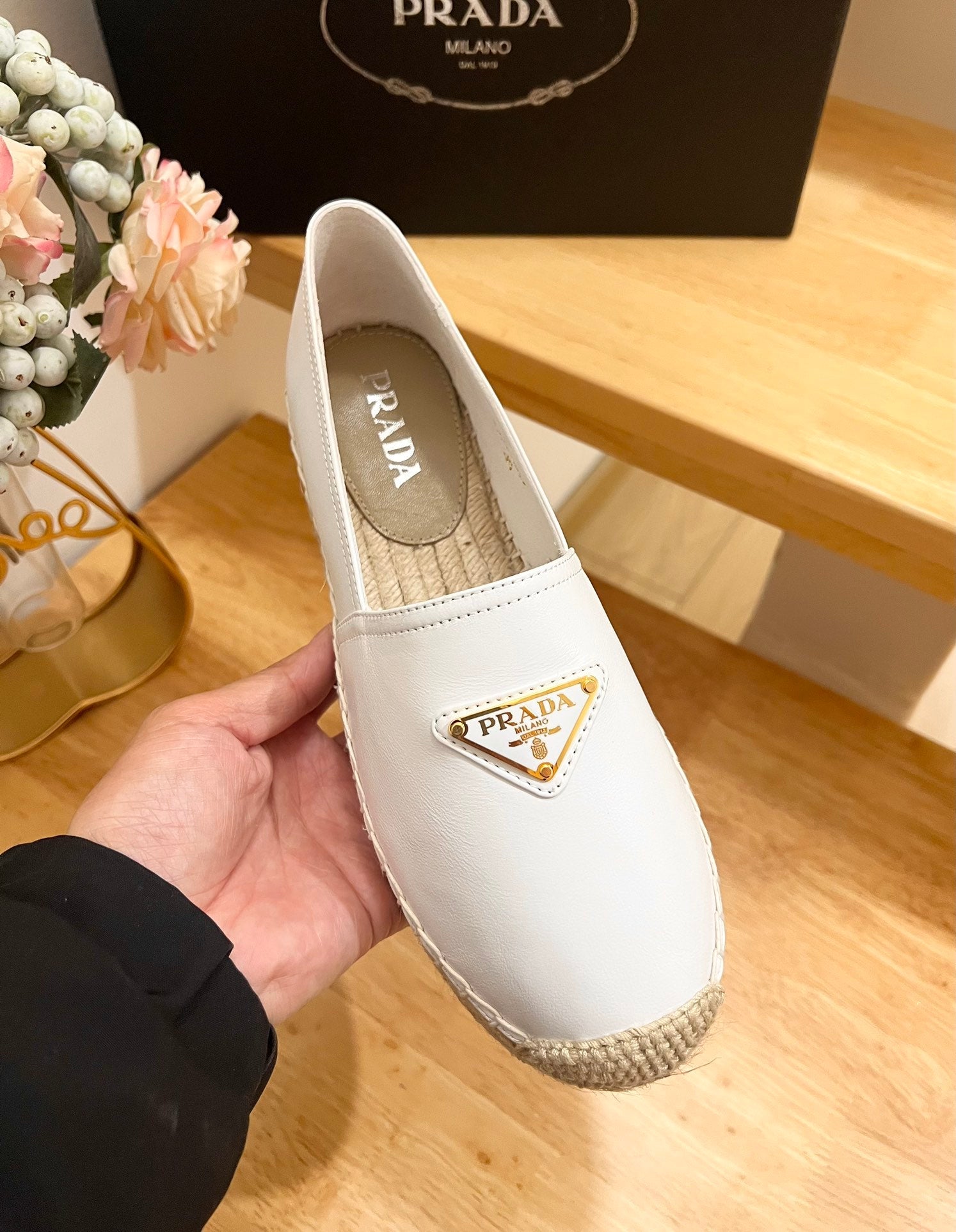 PRADA 26S LOGO ESPADRILLE SLIP ON FLATS IN WHITE CALFSKIN