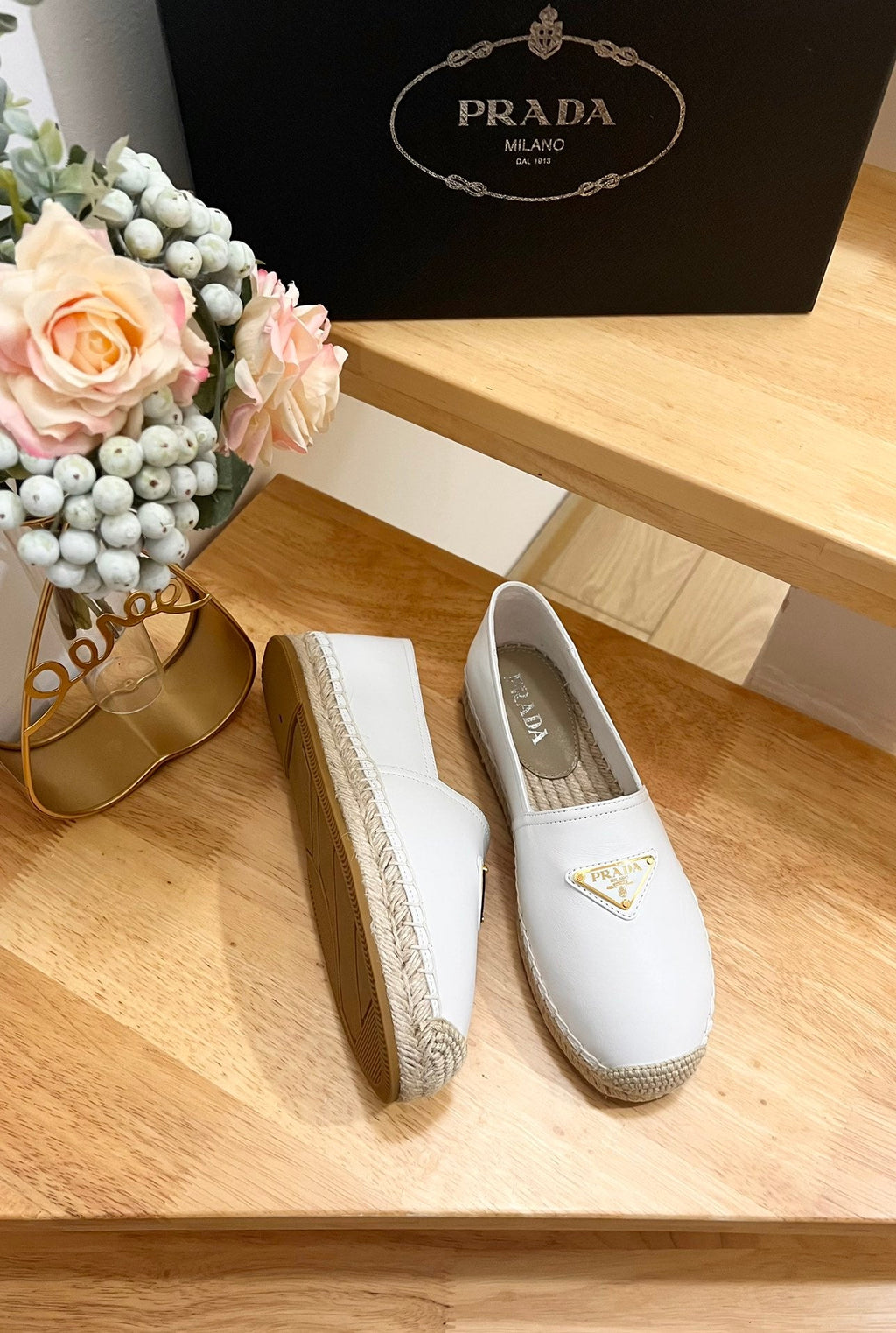PRADA 26S LOGO ESPADRILLE SLIP ON FLATS IN WHITE CALFSKIN