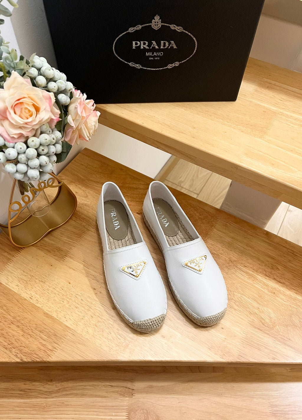 PRADA 26S LOGO ESPADRILLE SLIP ON FLATS IN WHITE CALFSKIN