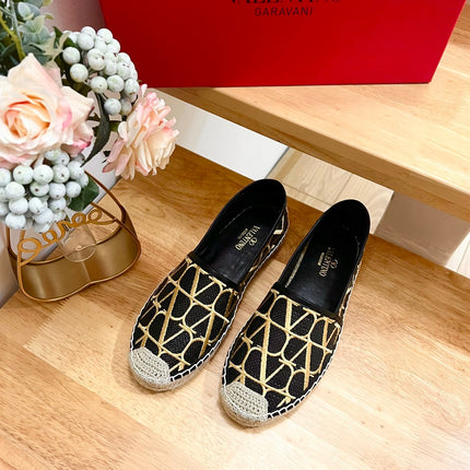 VALENTINO 26S SLIP ON SHOES IN BLACK AND YELLOW RAFFIA