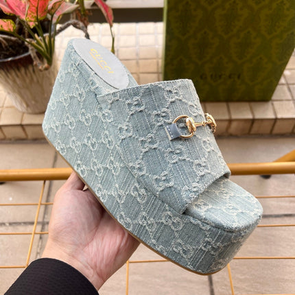 GUCCI 26S WEDGE SANDALS 100 MM IN LIGHT BLUE DENIM