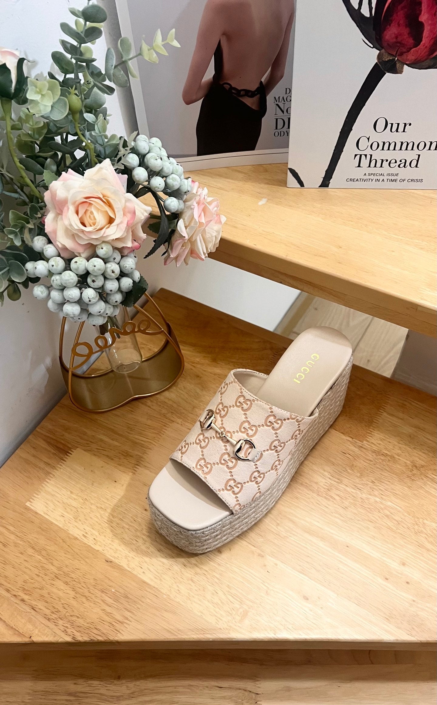 GUCCI 26S WEDGE SANDALS 100 MM IN BEIGE SUEDE