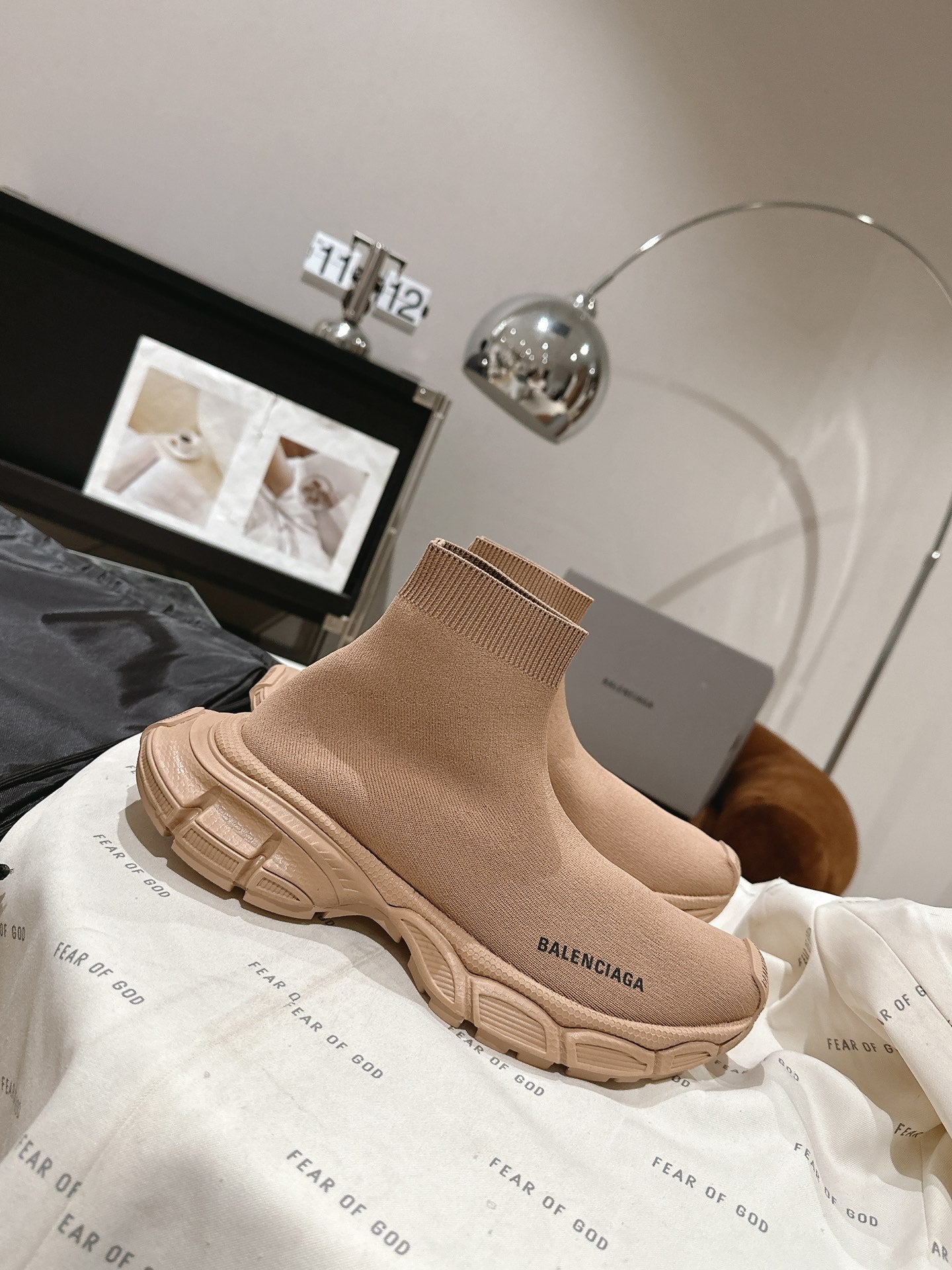 BALENCIAGA 25S SPEED TRAINER SNEAKERS 55 MM IN BEIGE KNIT