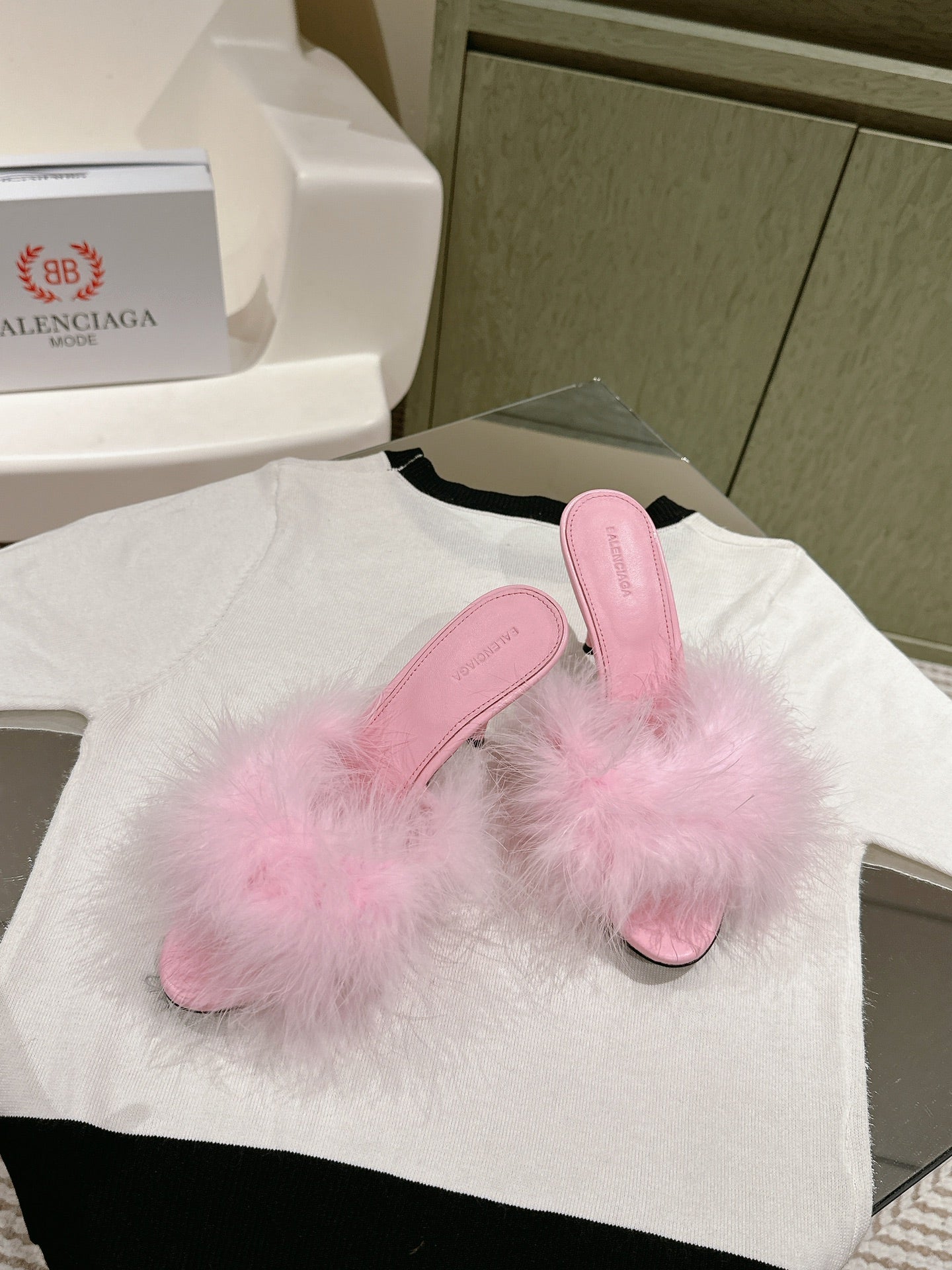 BALENCIAGA 25S HIGH-HEELED SANDALS 85 MM IN PINK FAUX FUR AND PU