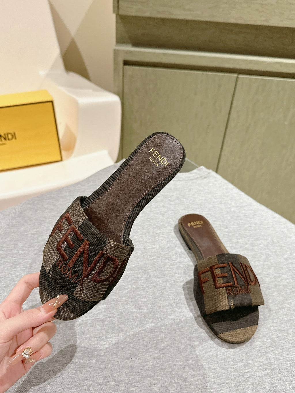 FENDI 26S SLIDE SANDALS IN KHAKI & DARK BROWN CANVAS