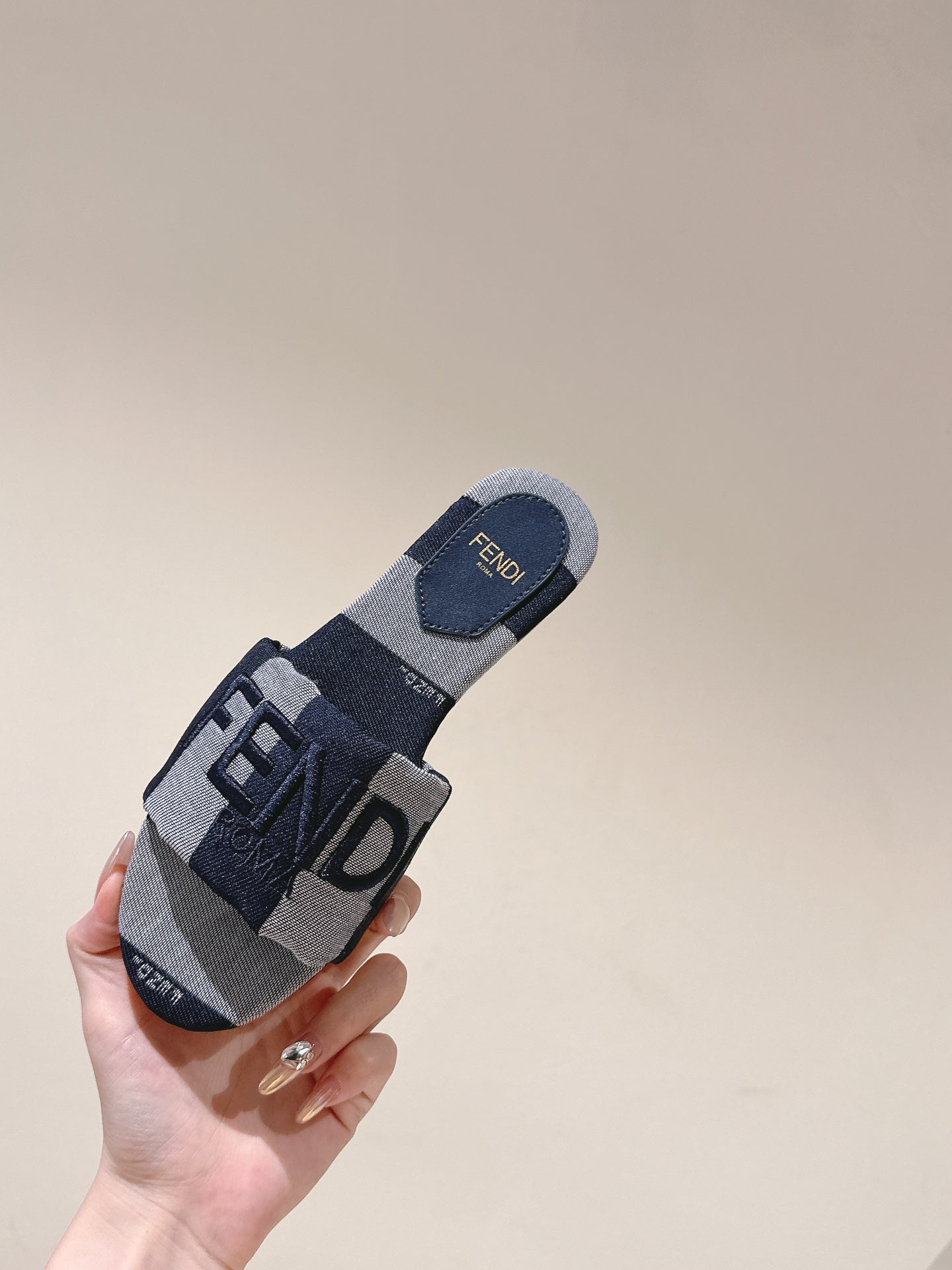 FENDI 26S SLIDE SANDALS IN DARK BLUE AND GREY CANVAS