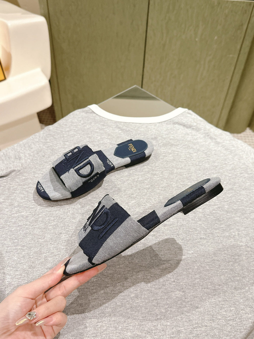 FENDI 26S SLIDE SANDALS IN DARK BLUE AND GREY CANVAS