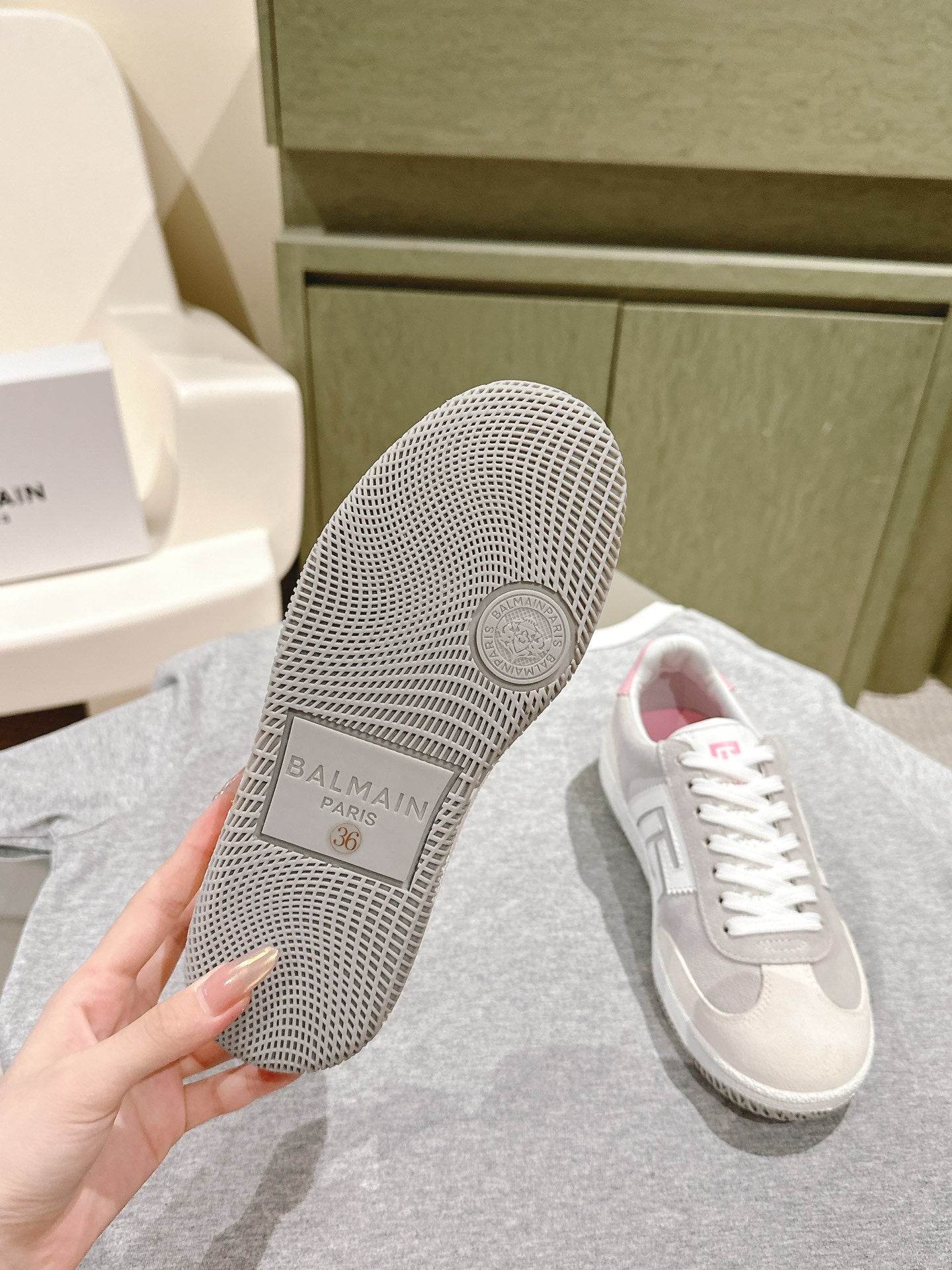 BALMAIN 26S SNEAKERS IN LIGHT BEIGE AND SOFT TAUPE SUEDE