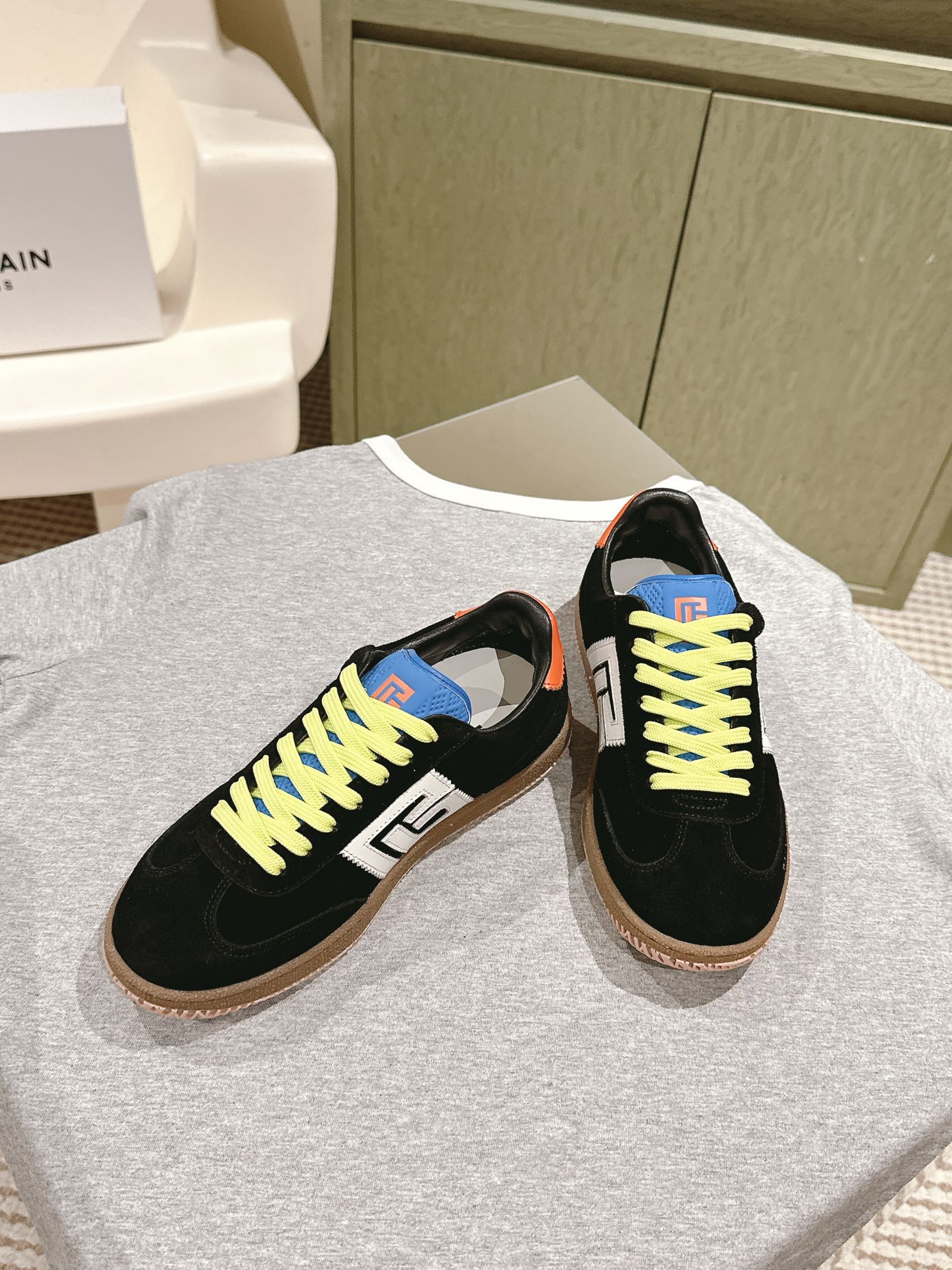 BALMAIN 26S SNEAKERS IN BLACK SUEDE
