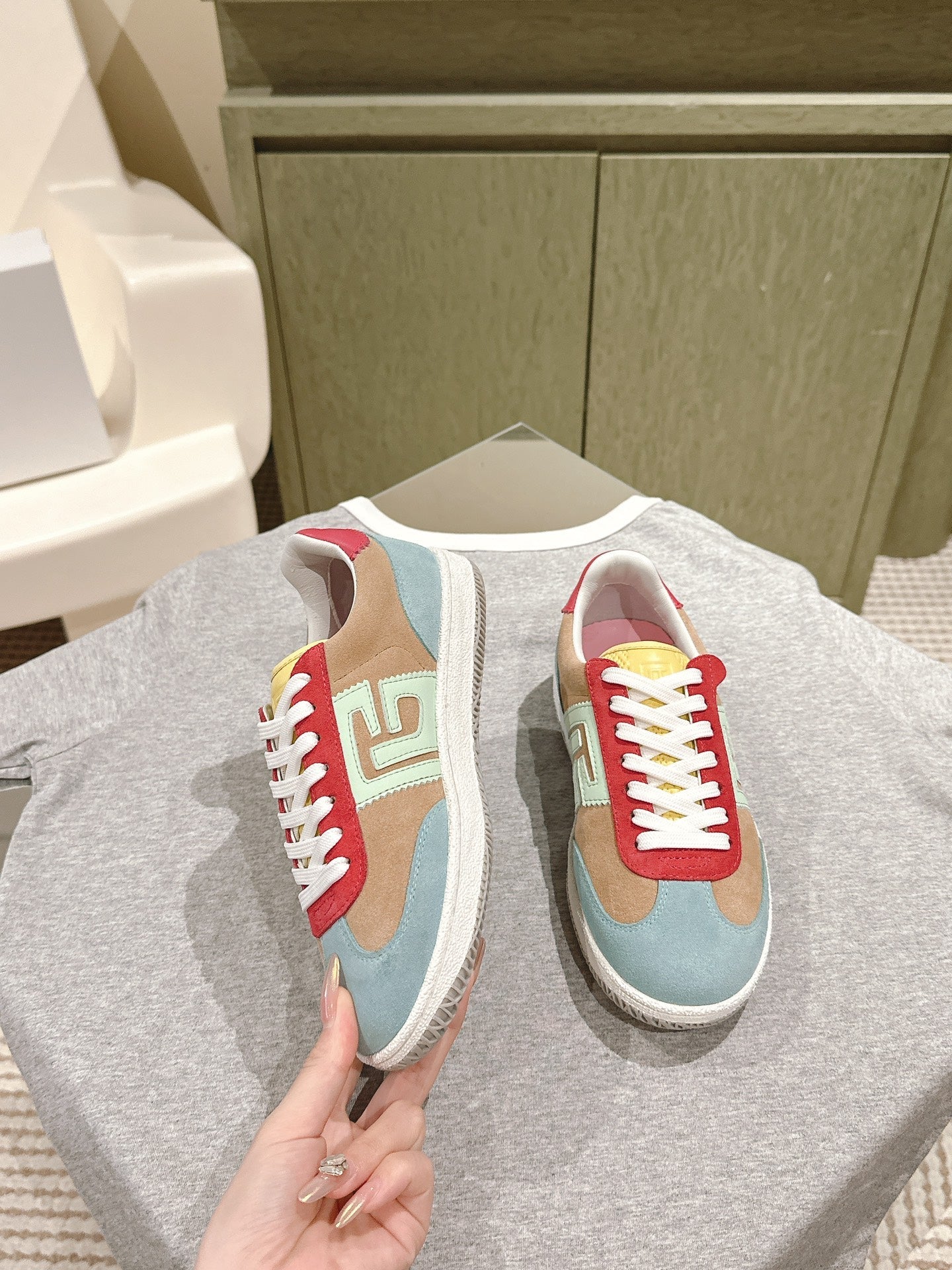 BALMAIN 26S SNEAKERS IN MULTICOLOR SUEDE