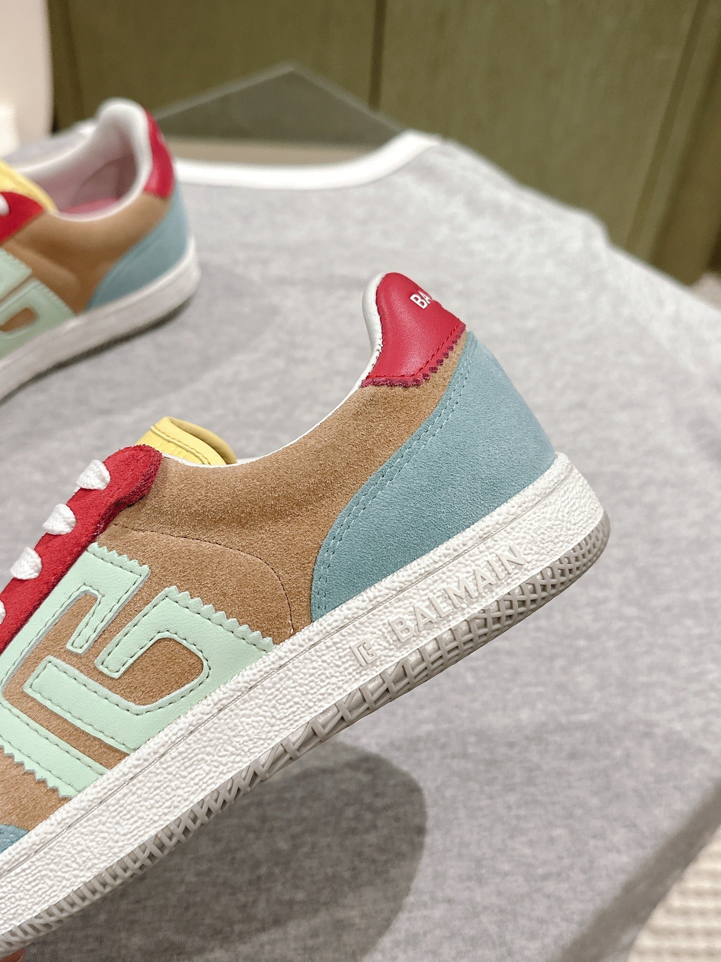 BALMAIN 26S SNEAKERS IN MULTICOLOR SUEDE