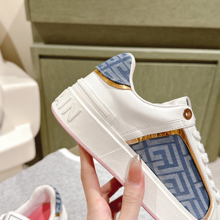 BALMAIN 26S SNEAKERS IN WHITE CALFSKIN AND BLUE CANVAS WITH LIGHT PINK SOLE