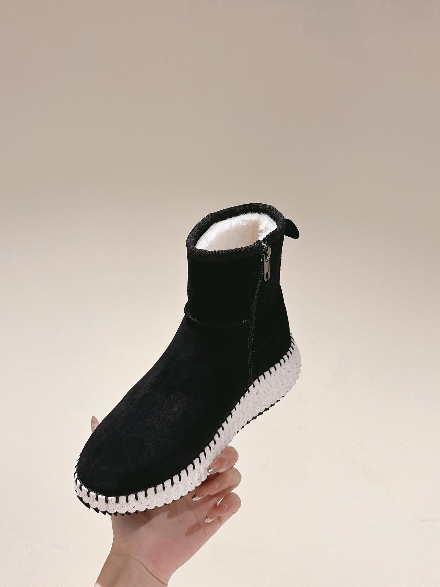 CHLOÉ 26S SHEARLING ANKLE BOOTS IN BLACK SUEDE