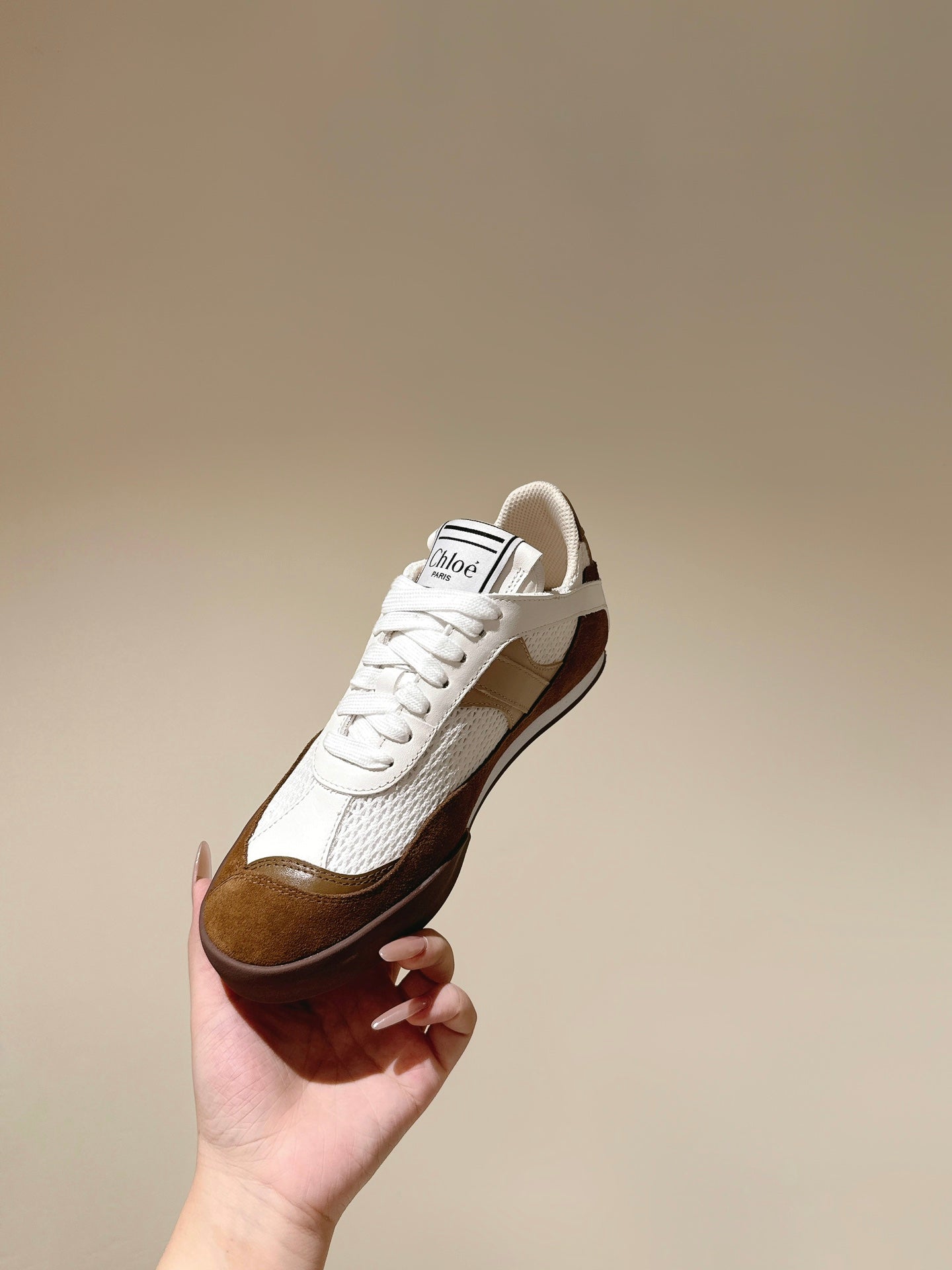 CHLOÉ 26S SNEAKERS IN WHITE MESH AND BROWN SUEDE