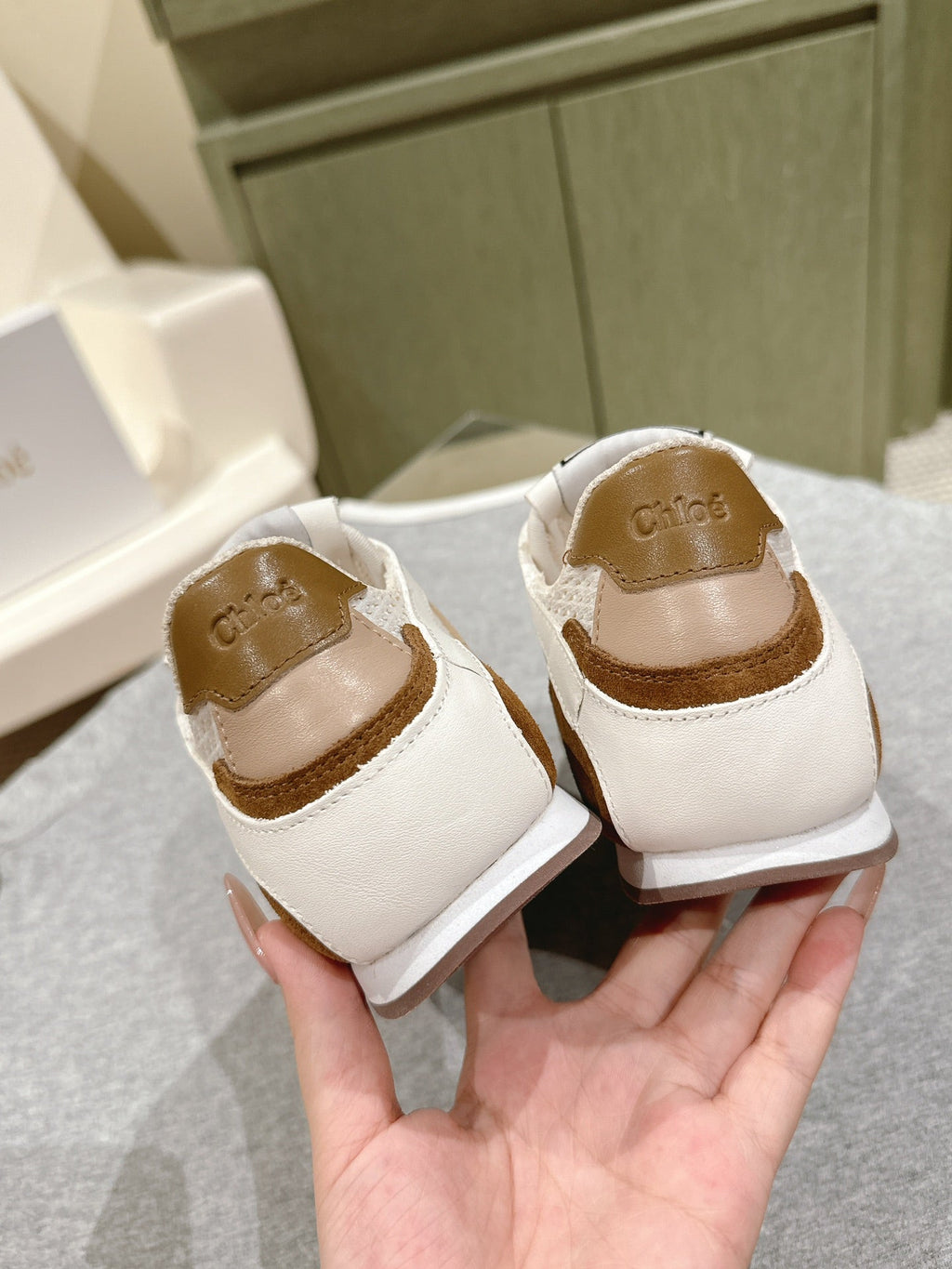 CHLOÉ 26S SNEAKERS IN WHITE MESH AND BROWN SUEDE