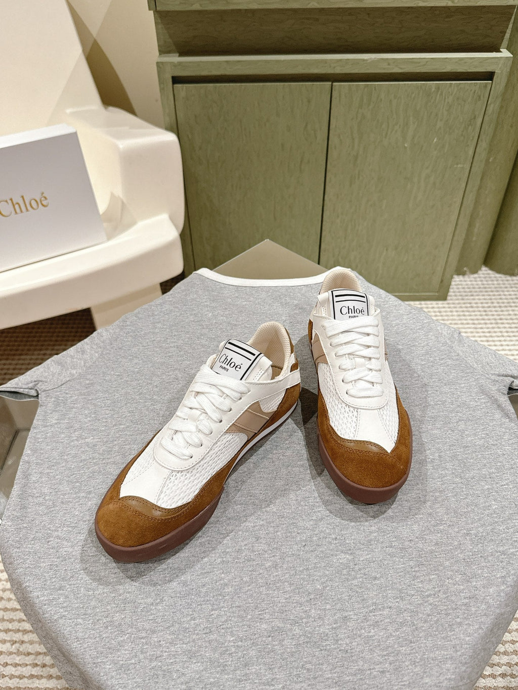 CHLOÉ 26S SNEAKERS IN WHITE MESH AND BROWN SUEDE