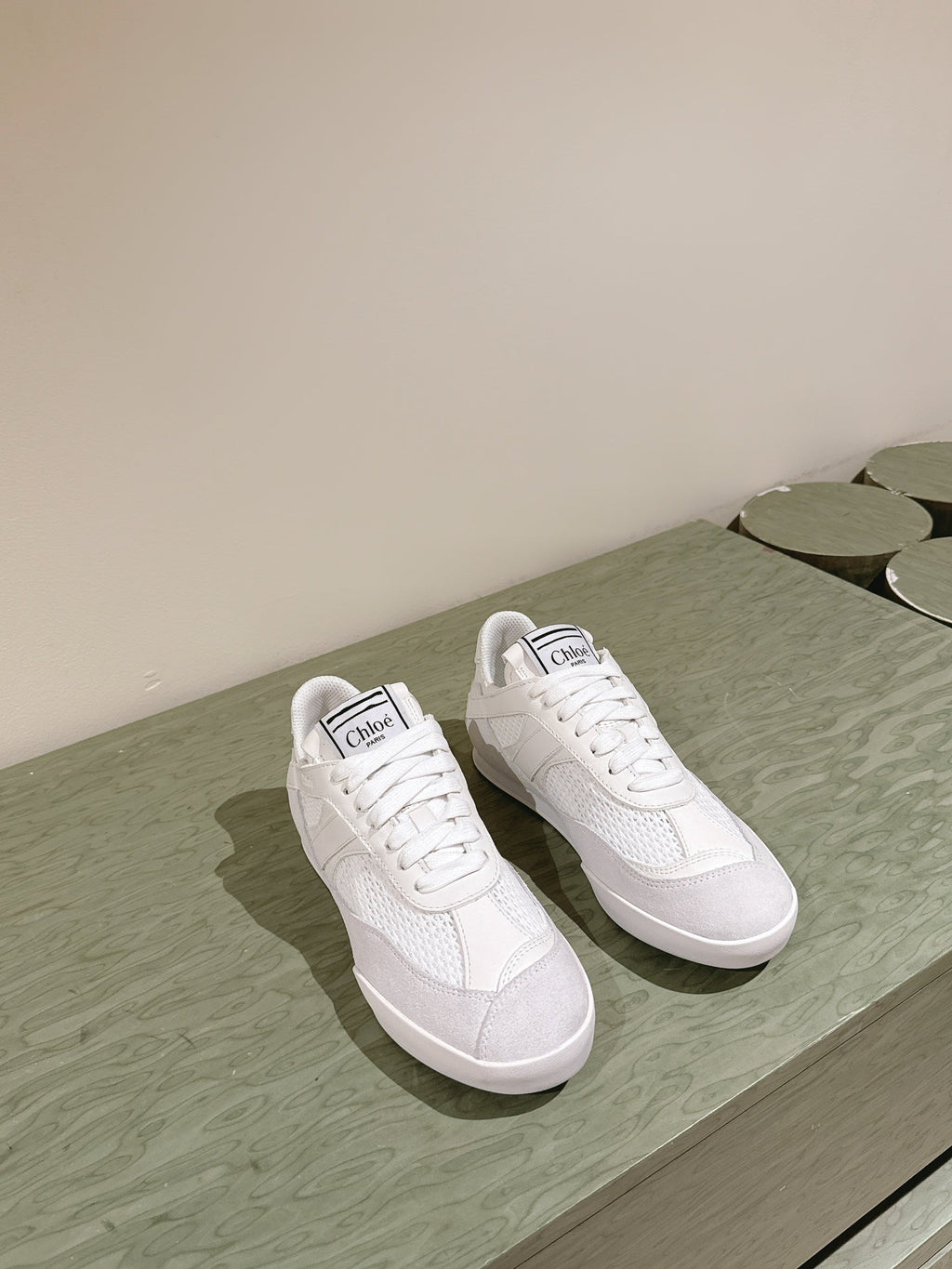 CHLOÉ 26S SNEAKERS IN WHITE CALFSKIN AND SUEDE