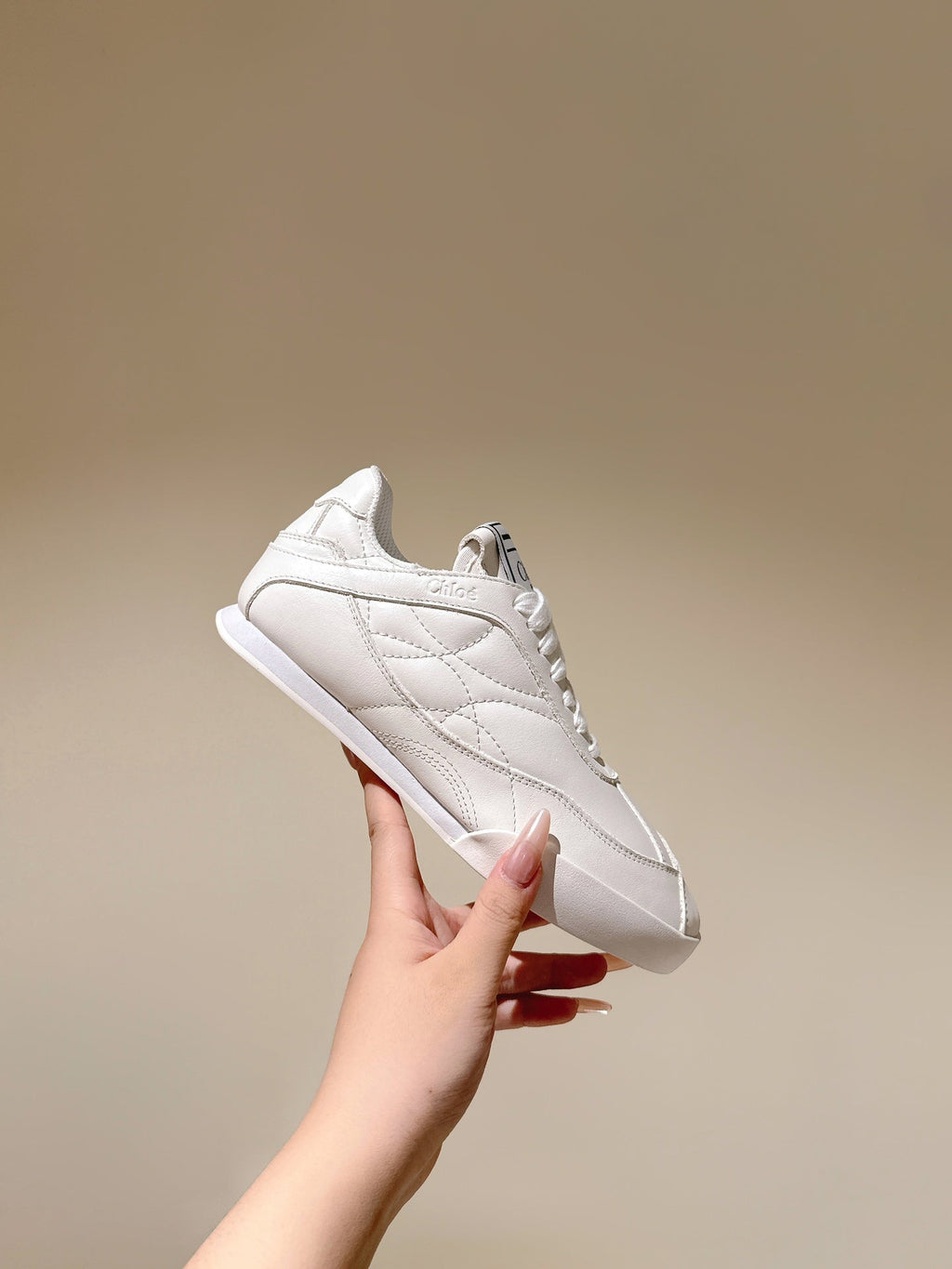 CHLOÉ 26S SNEAKERS IN WHITE CALFSKIN