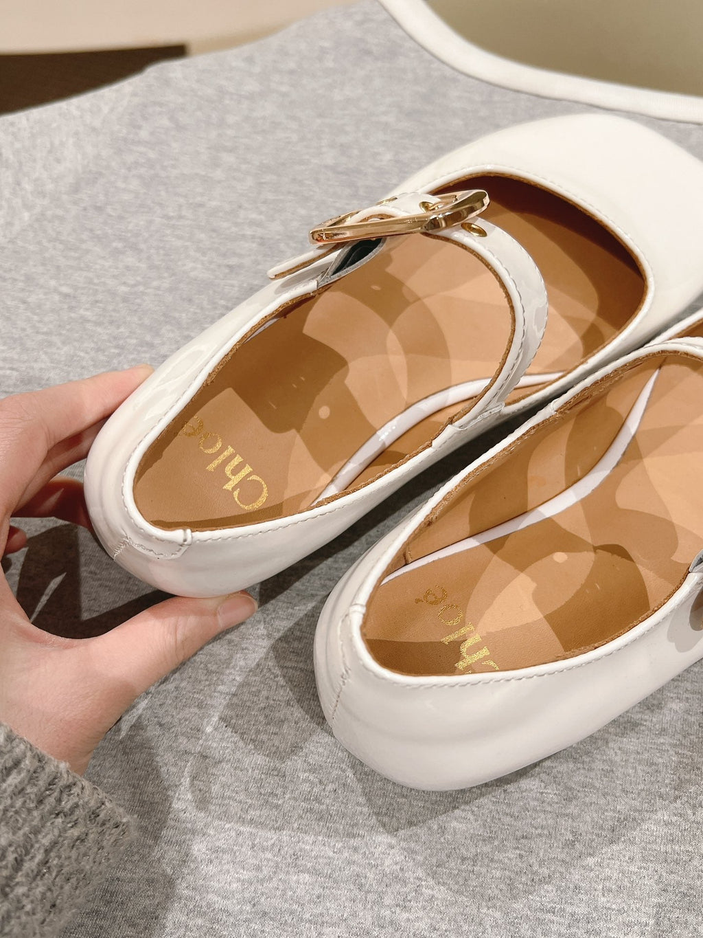 CHLOÉ 26S MARY JANE FLATS IN WHITE GLOSSY CALFSKIN