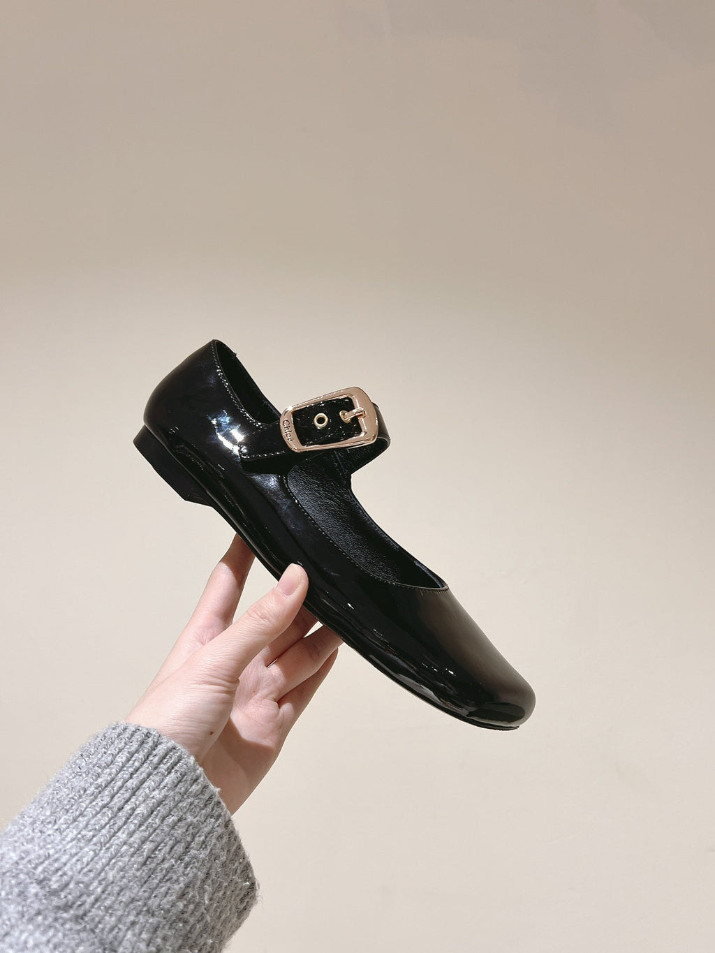 CHLOÉ 26S MARY JANE FLATS IN BLACK GLOSSY CALFSKIN