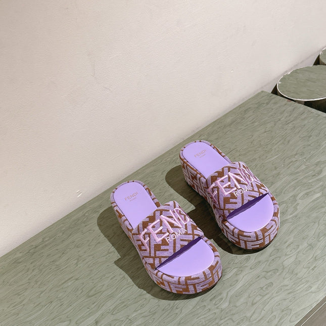 FENDI 26S PLATFORM SANDALS IN BROWN AND PURPLE FABRIC STYLE 5