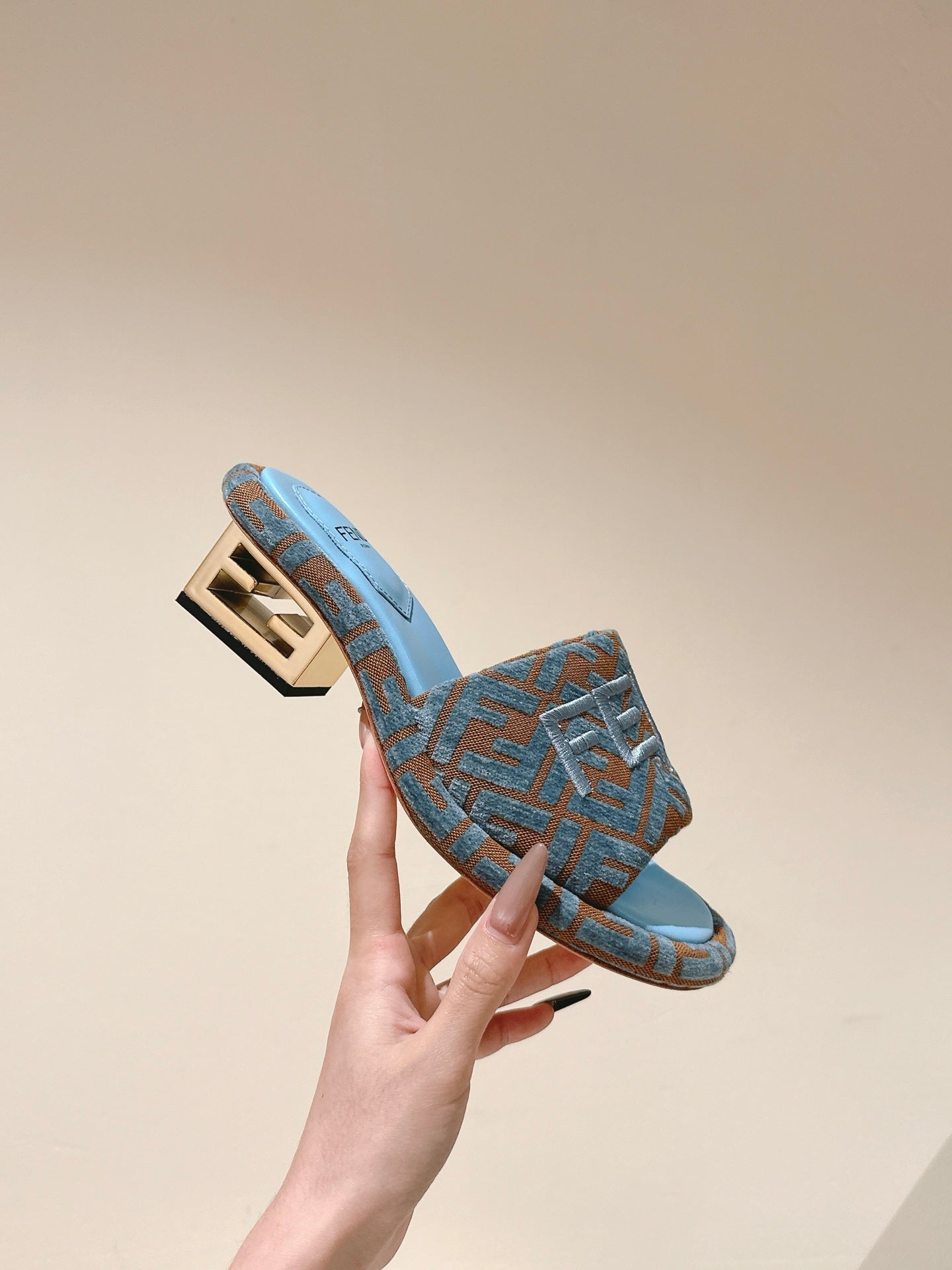 FENDI 26S HIGH SANDALS IN BLUE AND BROWN FABRIC
