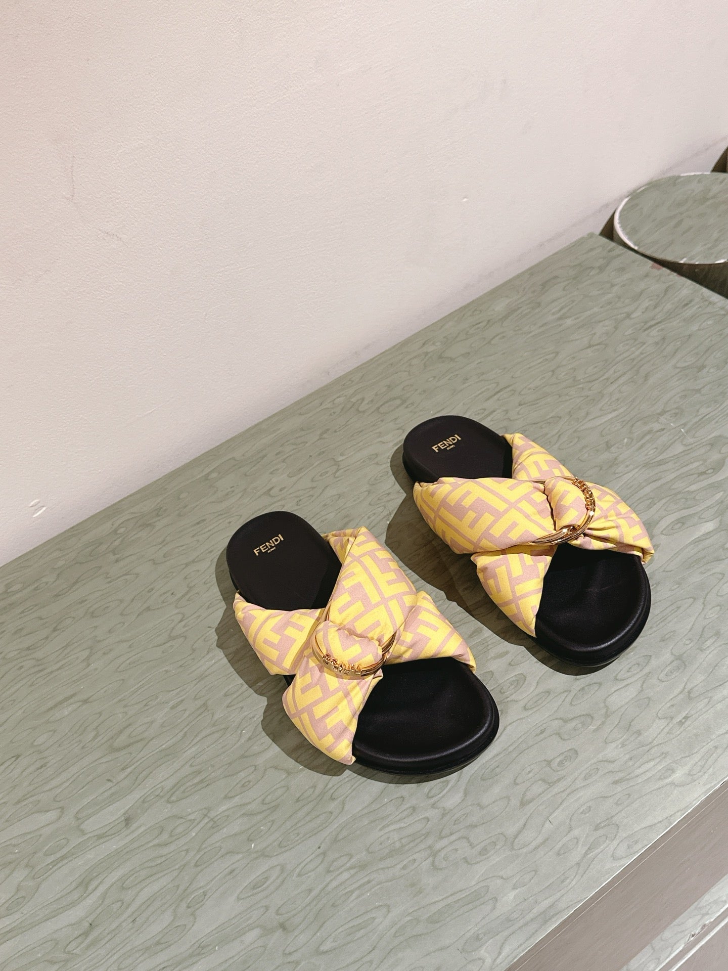 FENDI 26S WIDE CROSS-STRAP SANDALS IN YELLOW FABRIC