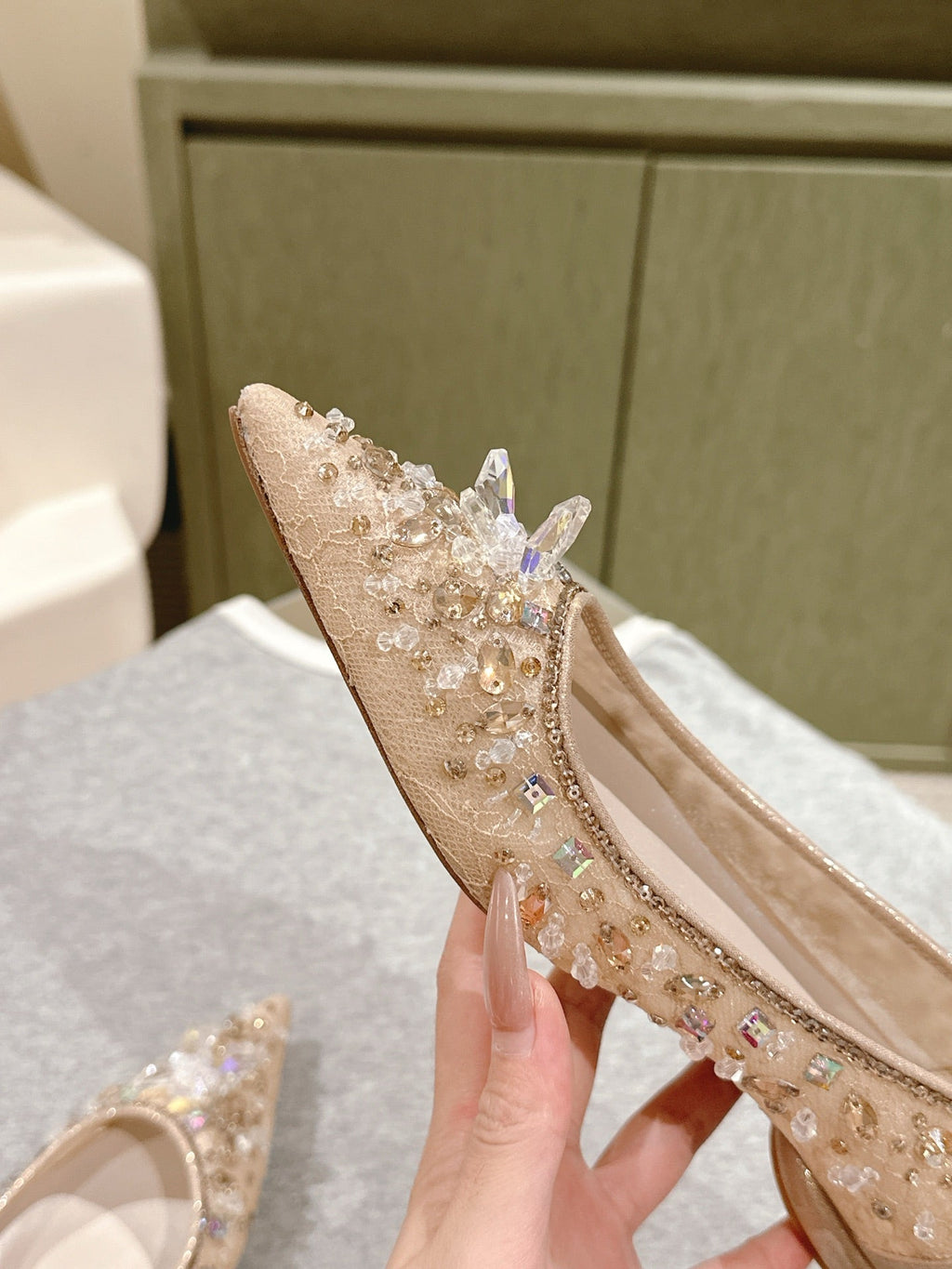 RENE CAOVILLA 26S BALLET FLATS IN BEIGE LACE FABRIC CRYSTAL EMBELLISHED