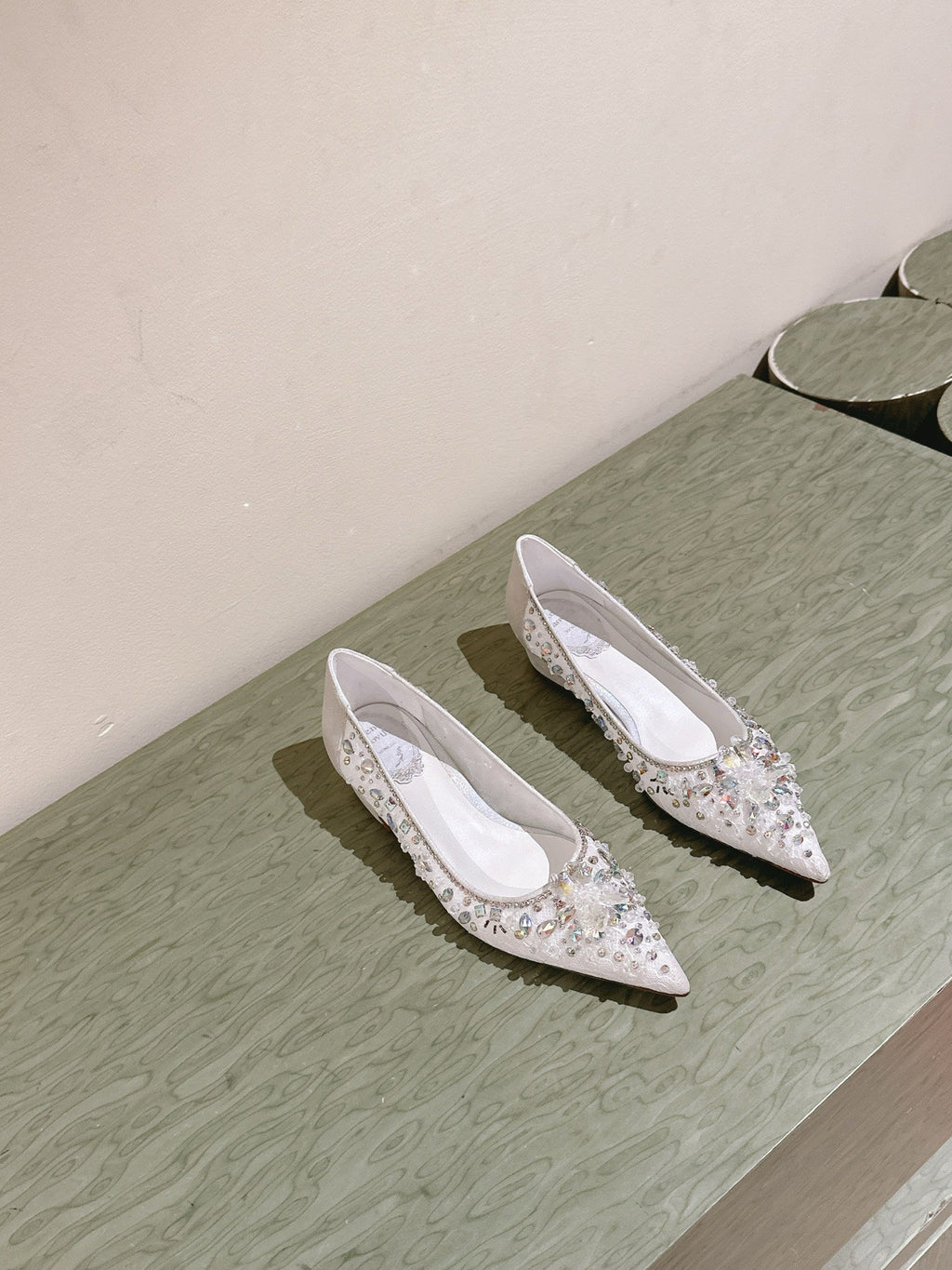RENE CAOVILLA 26S BALLET FLATS IN WHITE LACE FABRIC CRYSTAL EMBELLISHED