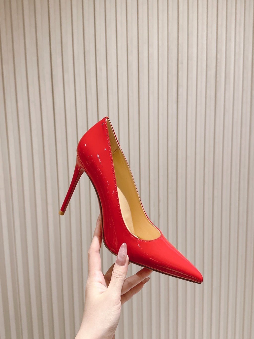 SPORTY KATE PUMPS 95MM IN RED GLOSSY CALFSKIN