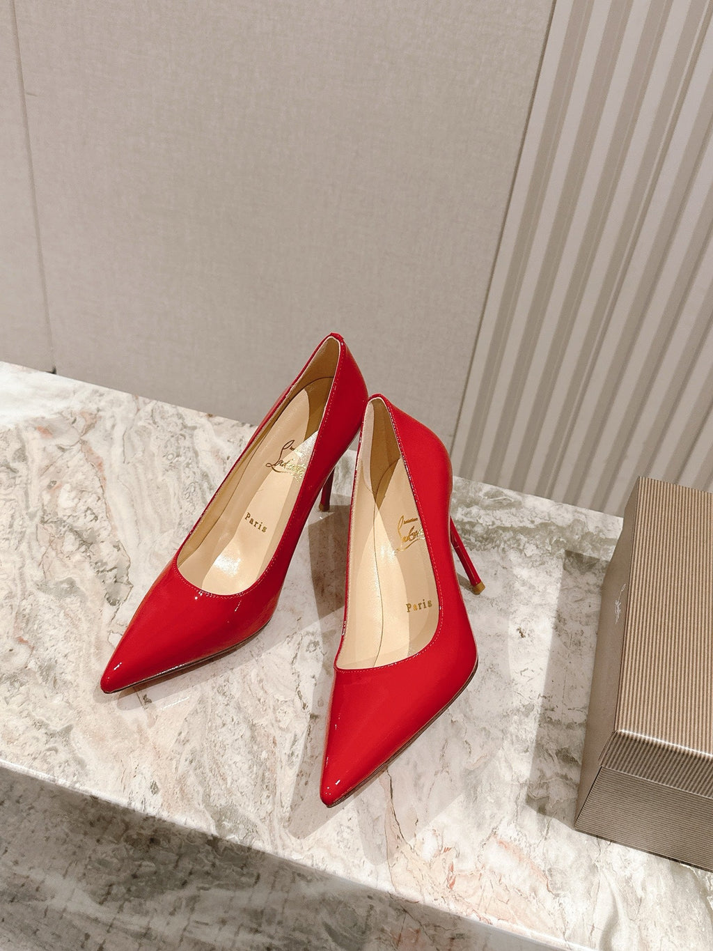 SPORTY KATE PUMPS 95MM IN RED GLOSSY CALFSKIN