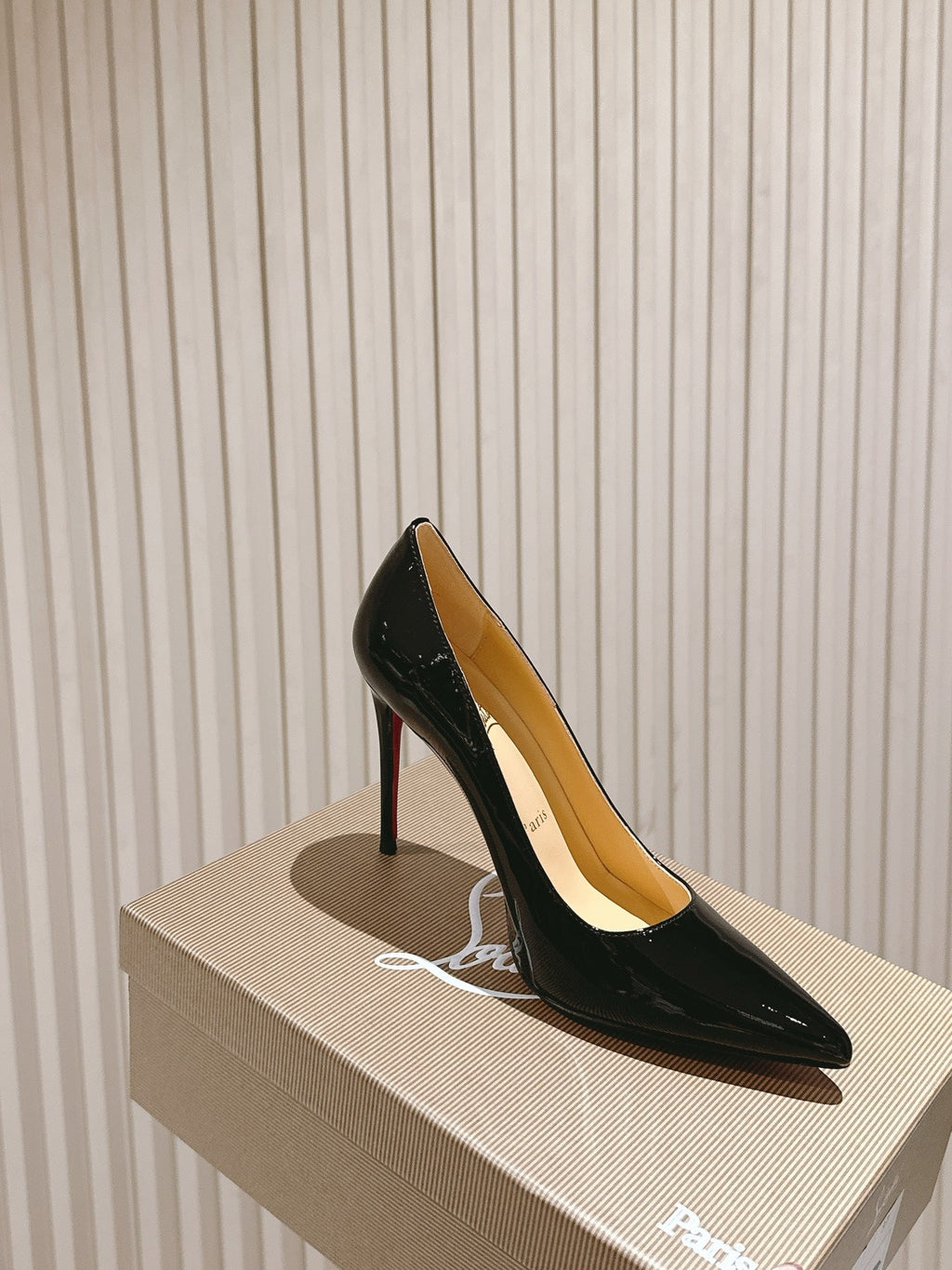SPORTY KATE PUMPS 95MM IN BLACK GLOSSY CALFSKIN