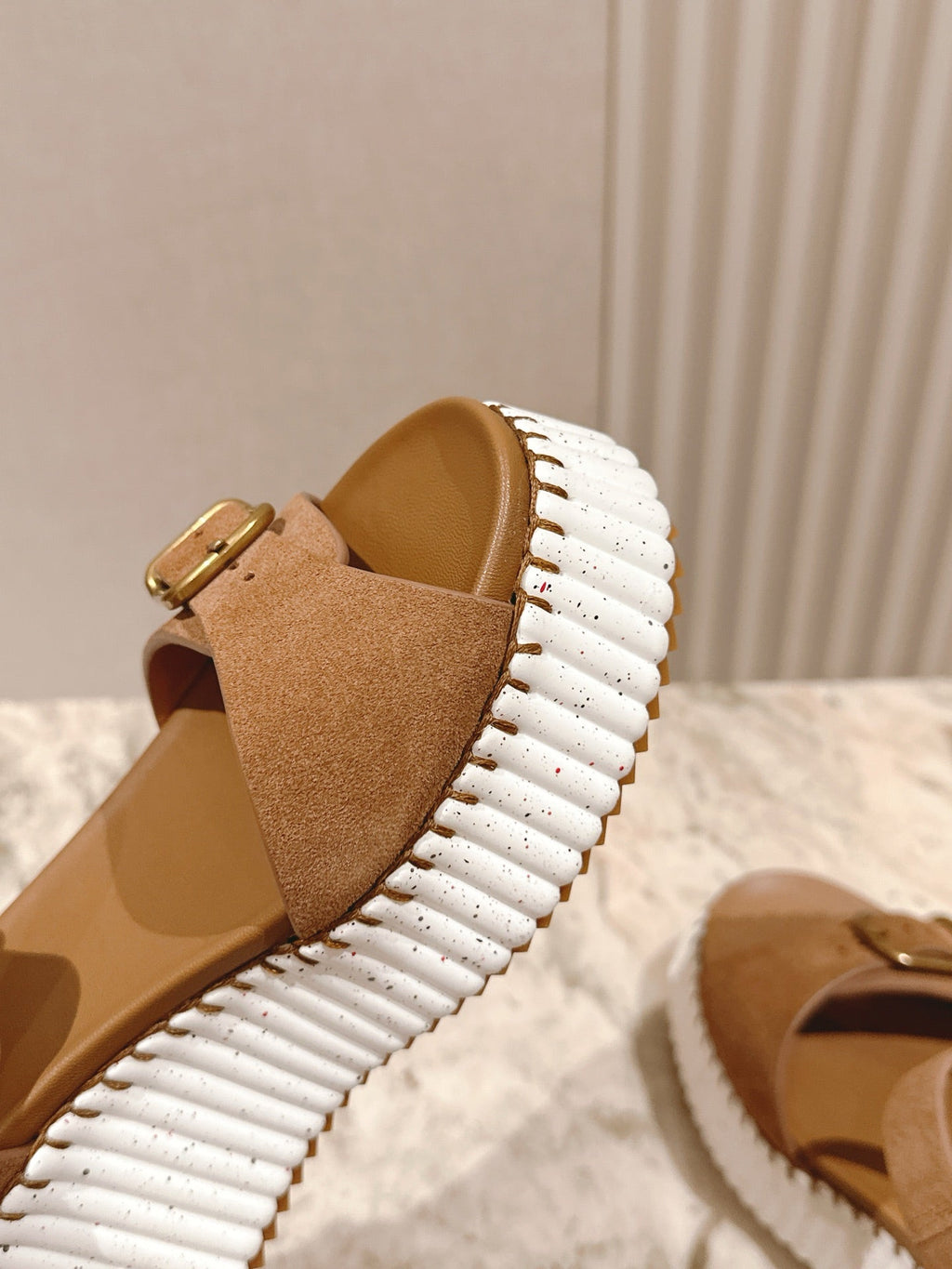 CHLOÉ 26S HIGH-HEELED SANDALS IN BROWN LAMBSKIN AND SUEDE
