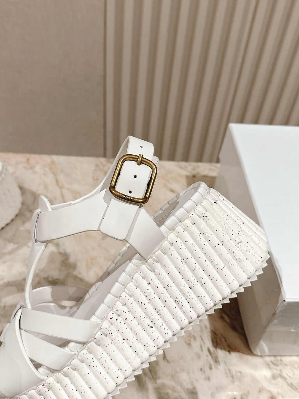 CHLOÉ 26S HIGH-HEELED SANDALS IN WHITE LAMBSKIN