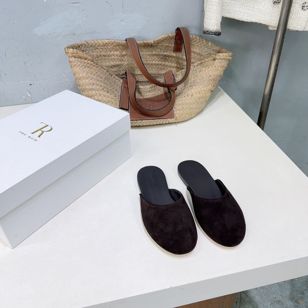 THE ROW 26S ROUND TOE MULE FLATS IN DARK BROWN SUEDE