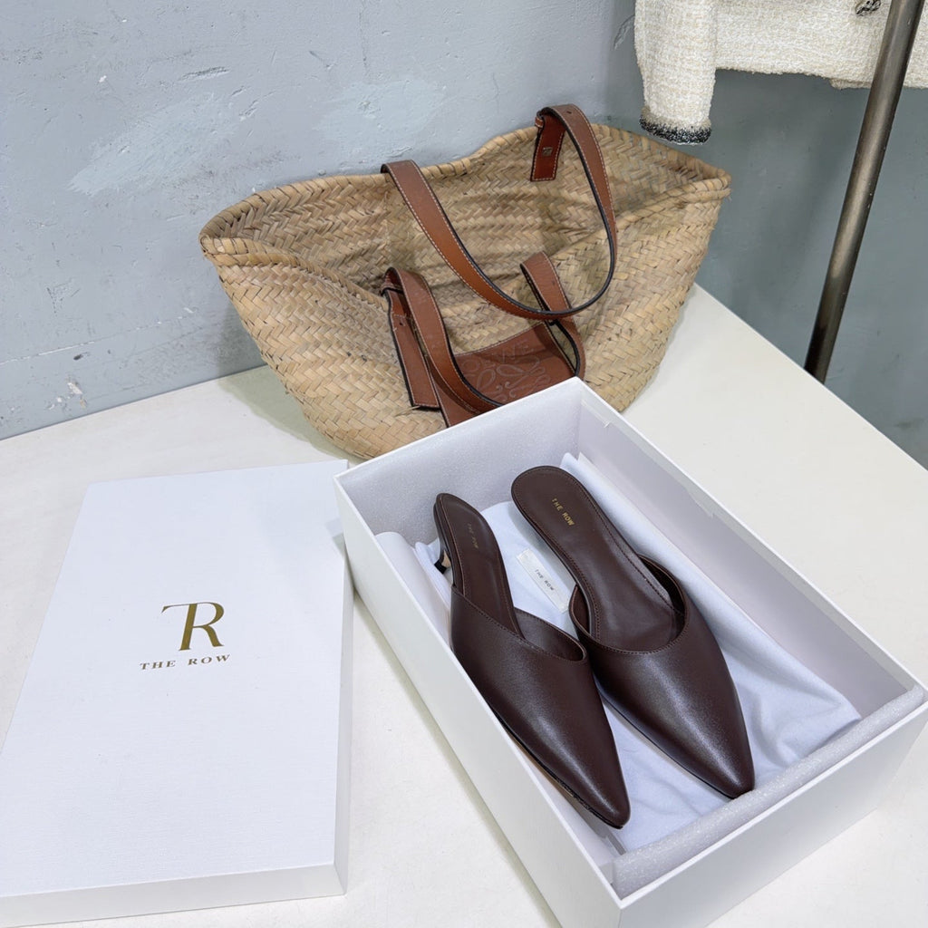 THE ROW 26S POINTED TOE MULE HEELS 35MM IN CHOCOLATE BROWN CALFSKIN