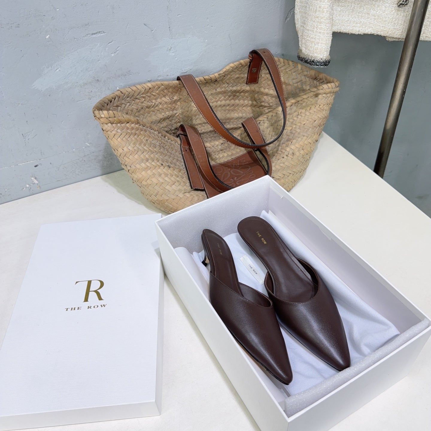 THE ROW 26S POINTED TOE MULE HEELS 35MM IN CHOCOLATE BROWN CALFSKIN