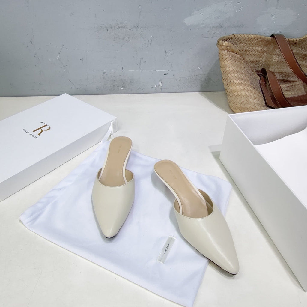 THE ROW 26S POINTED TOE MULE HEELS 35MM IN IVORY WHITE CALFSKIN