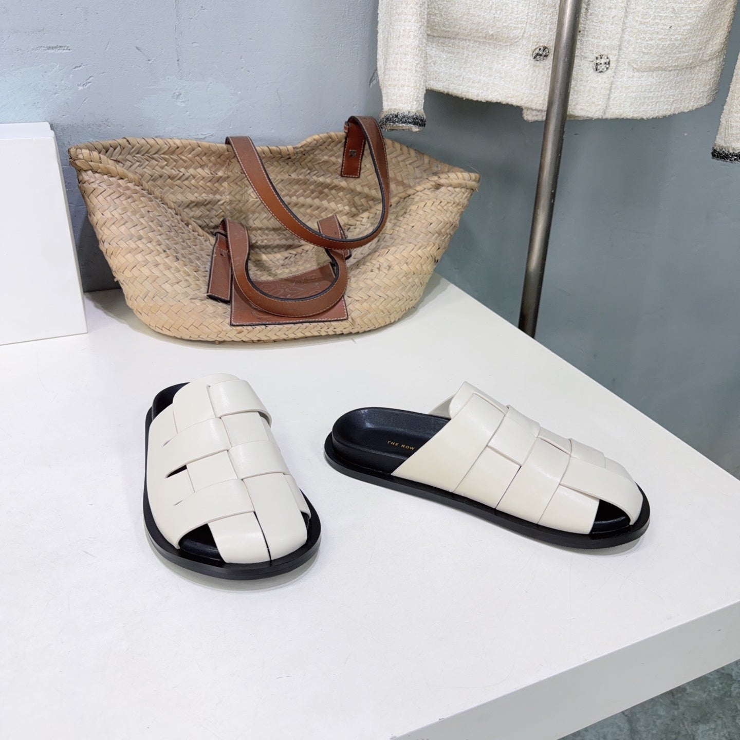 THE ROW 26S CAGE SLIDES IN IVORY WHITE SMOOTH CALFSKIN WITH BLACK FOOTBED