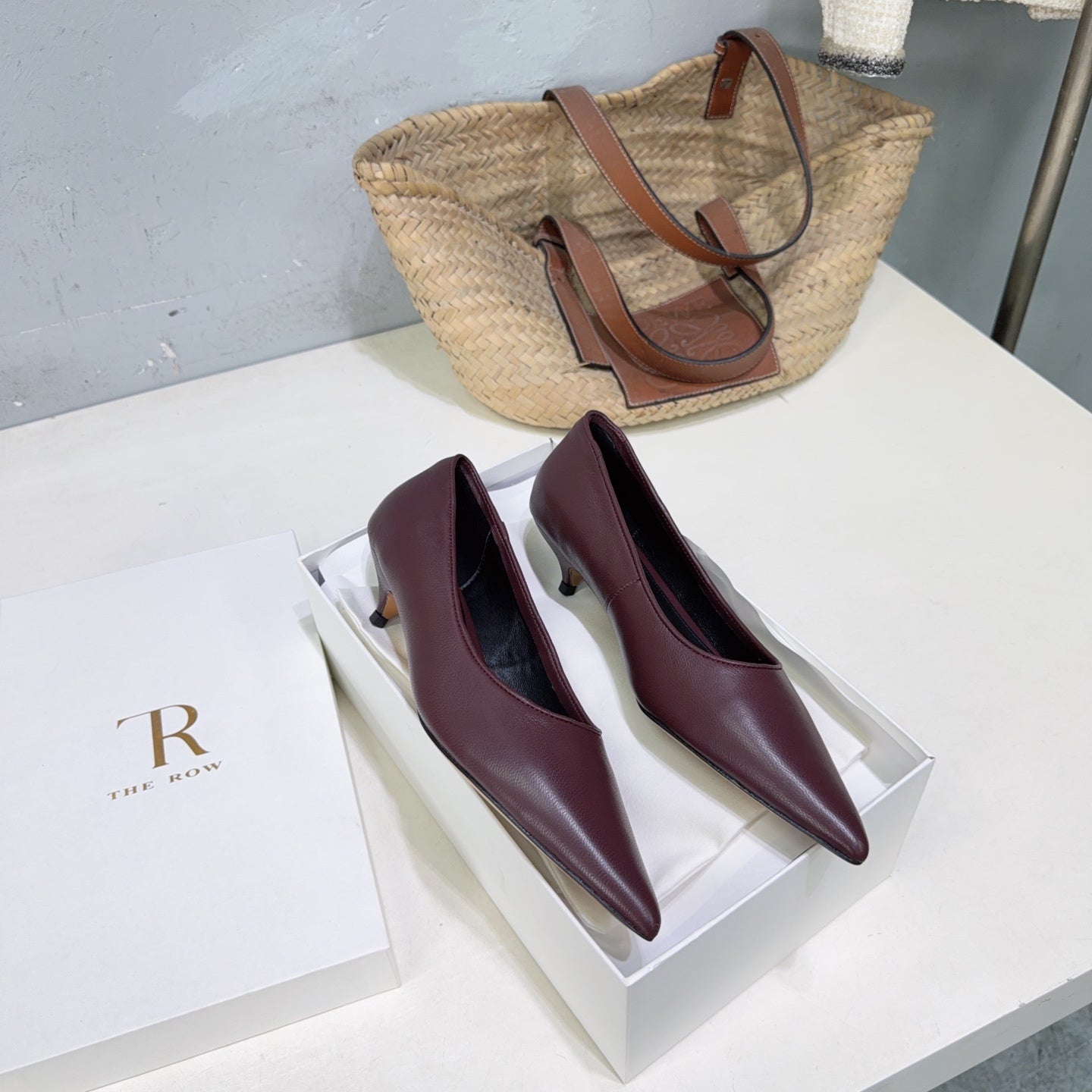 THE ROW 26S POINTED TOE PUMPS 35MM IN BURGUNDY RED CALFSKIN