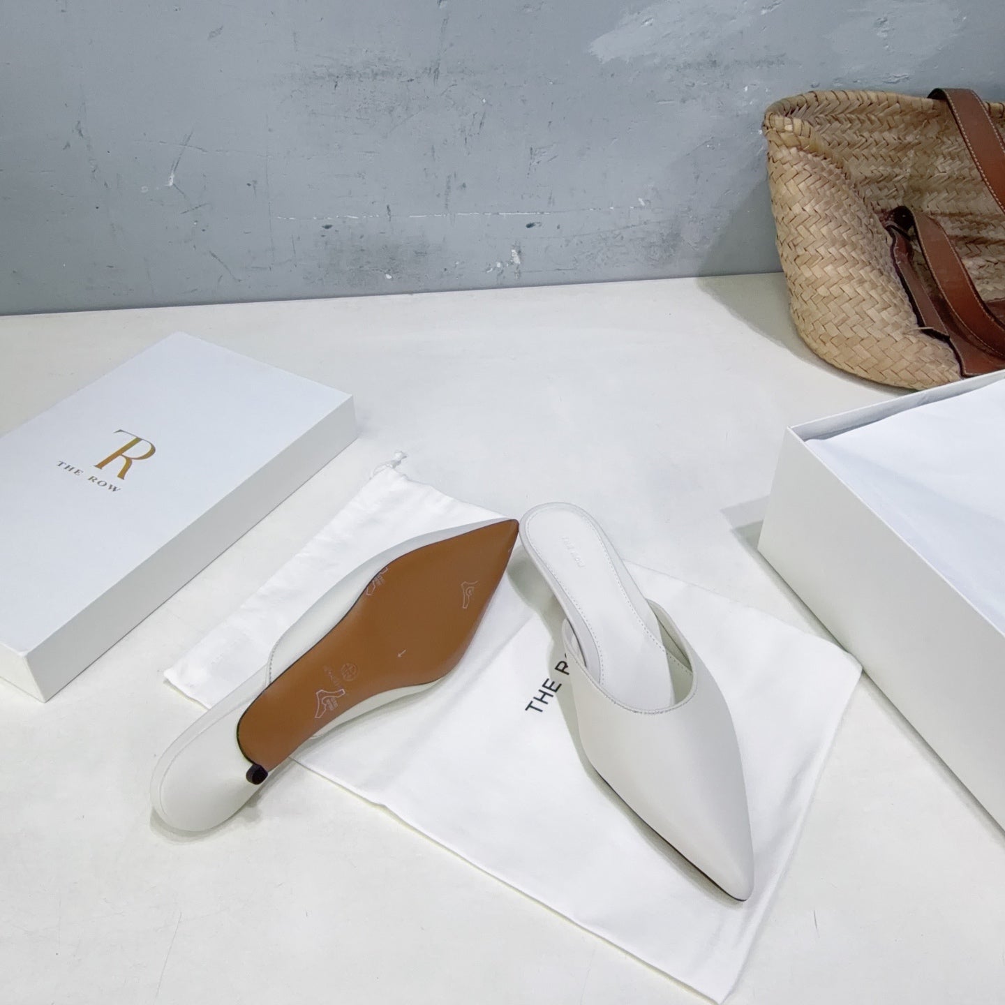 THE ROW 26S POINTED TOE MULE HEELS 35MM IN WHITE CALFSKIN