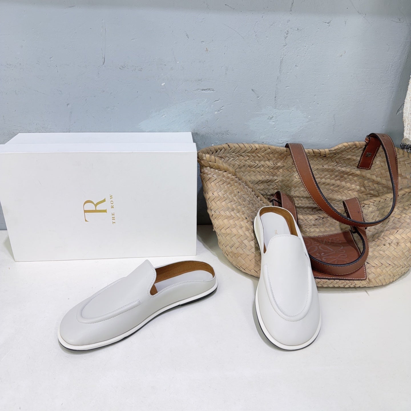 THE ROW 26S LOAFER MULES IN WHITE SMOOTH CALFSKIN