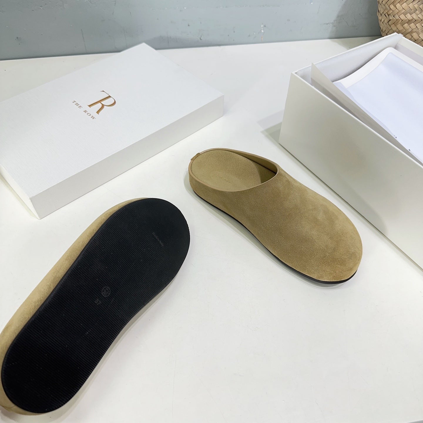 THE ROW 26S CLOG MULES IN BROWN SUEDE