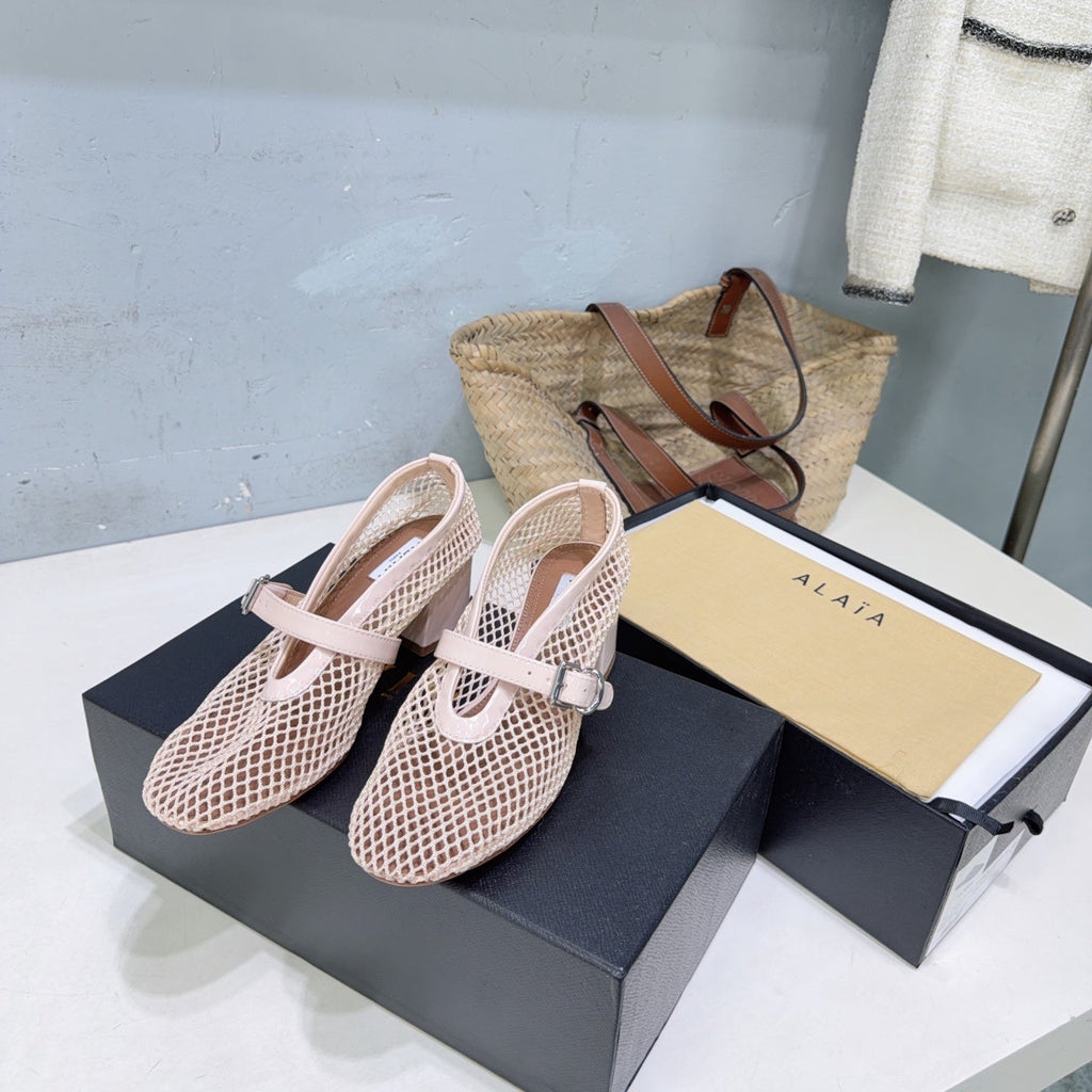 ALAIA 26S HIGH-HEEL MARY JANES 50 MM IN NUDE PINK WOVEN MESH