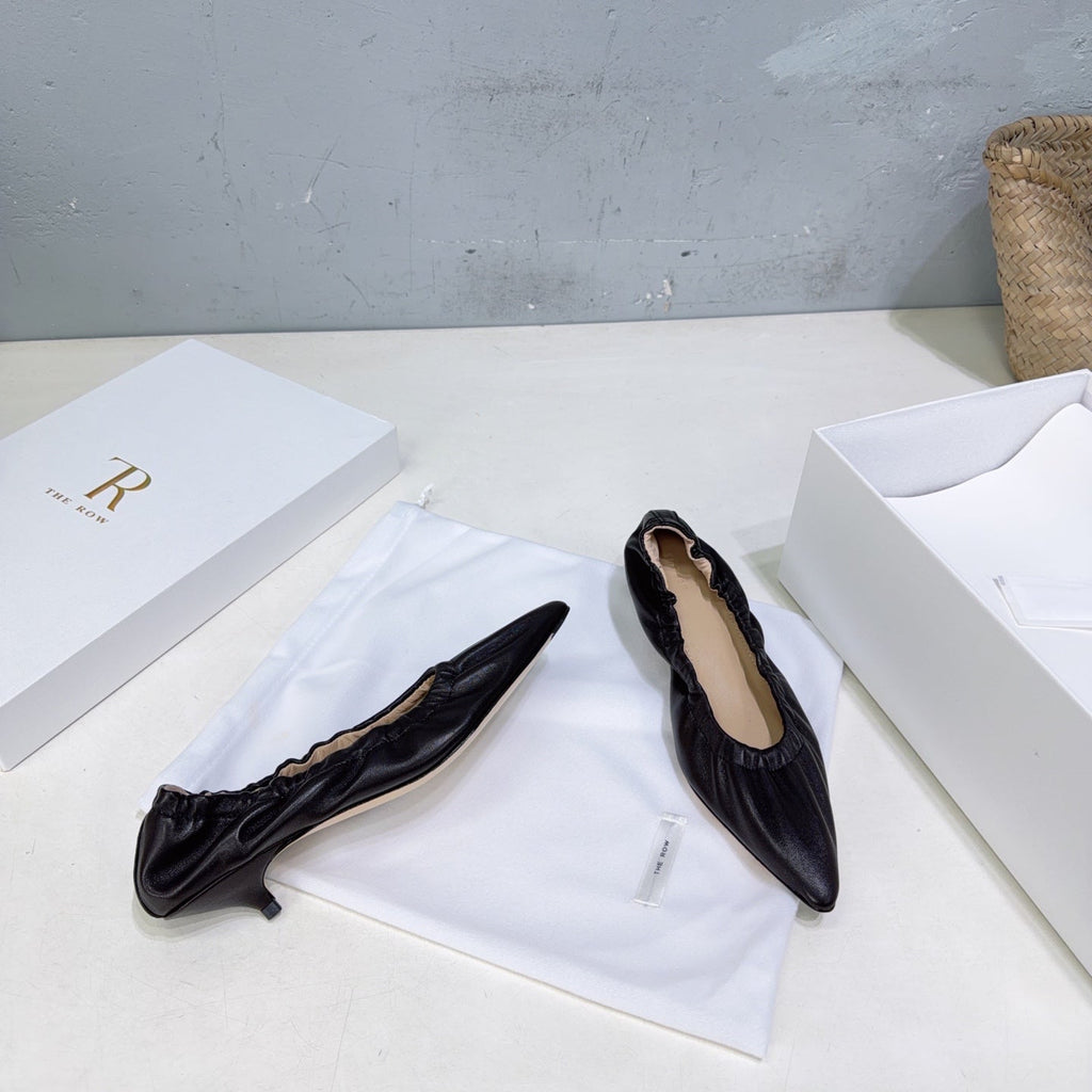 THE ROW 26S POINTED KITTEN HEEL PUMPS 35MM IN BLACK CALFSKIN