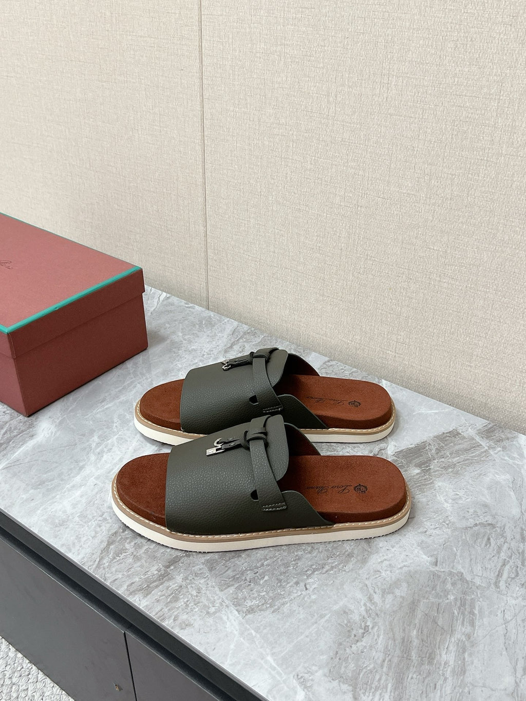 LP 26S LOCK MULE SLIDES IN OLIVE GREEN CALFSKIN SILVER HARDWARE