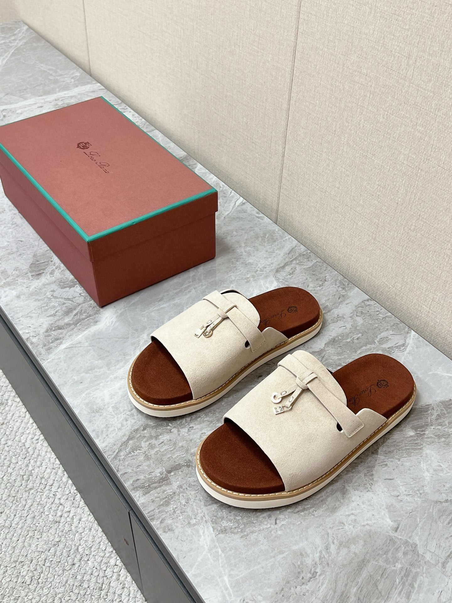 LP 26S LOCK MULE SLIDES IN BEIGE SUEDE SILVER HARDWARE
