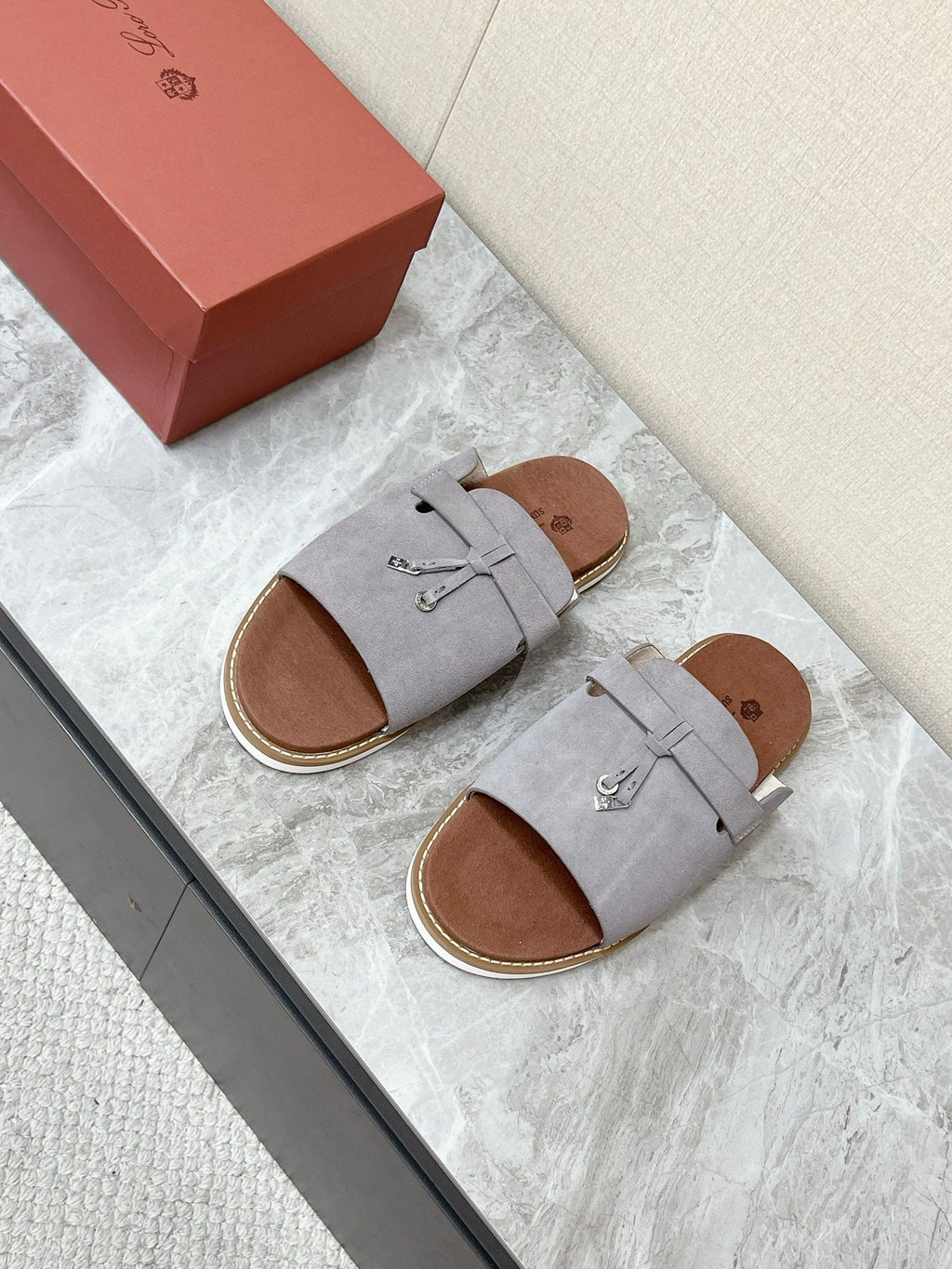 LP 26S LOCK CHARM SLIDES IN GREY SUEDE SILVER HARDWARE