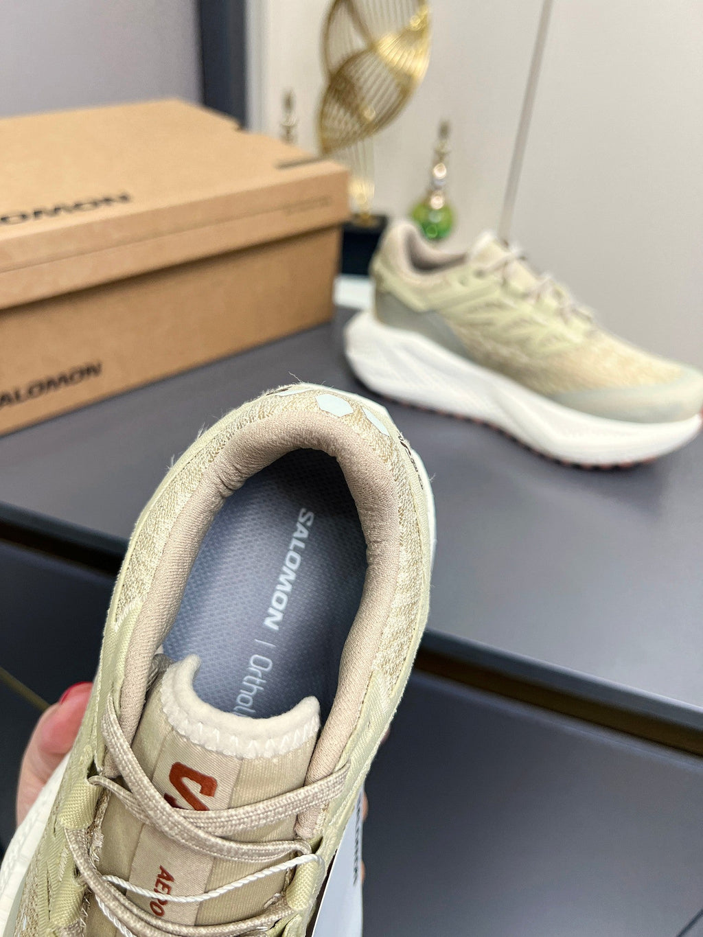 ALO 25S SALOMON ODYSSEY ELMT SNEAKER 45 MM IN ALMOND BEIGE FABRIC