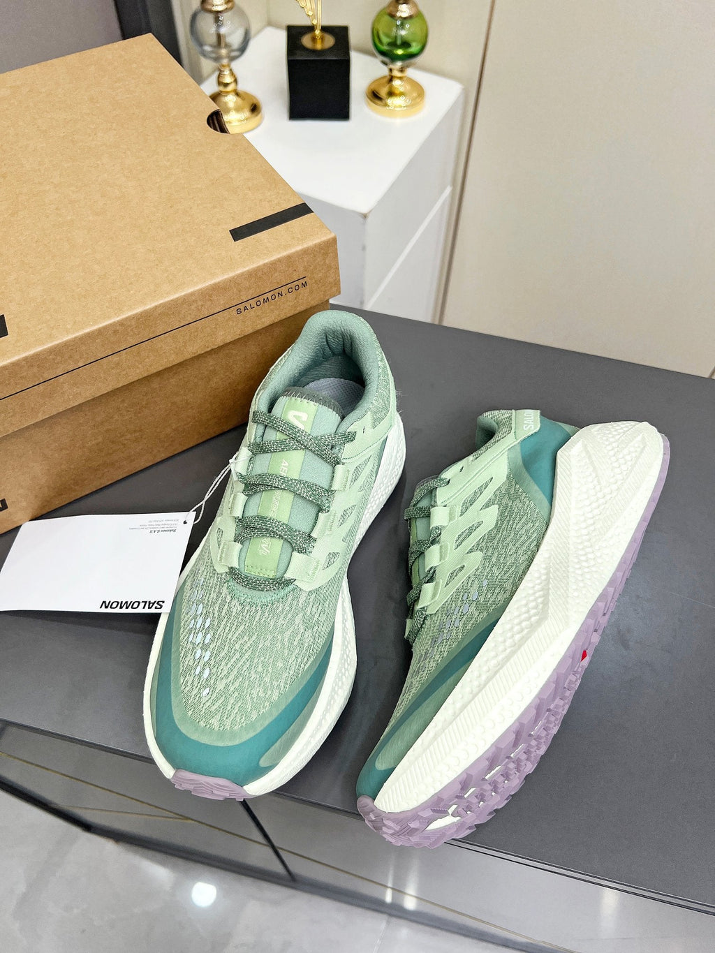 ALO 25S SALOMON ODYSSEY ELMT SNEAKER 45 MM IN PASTEL GREEN FABRIC